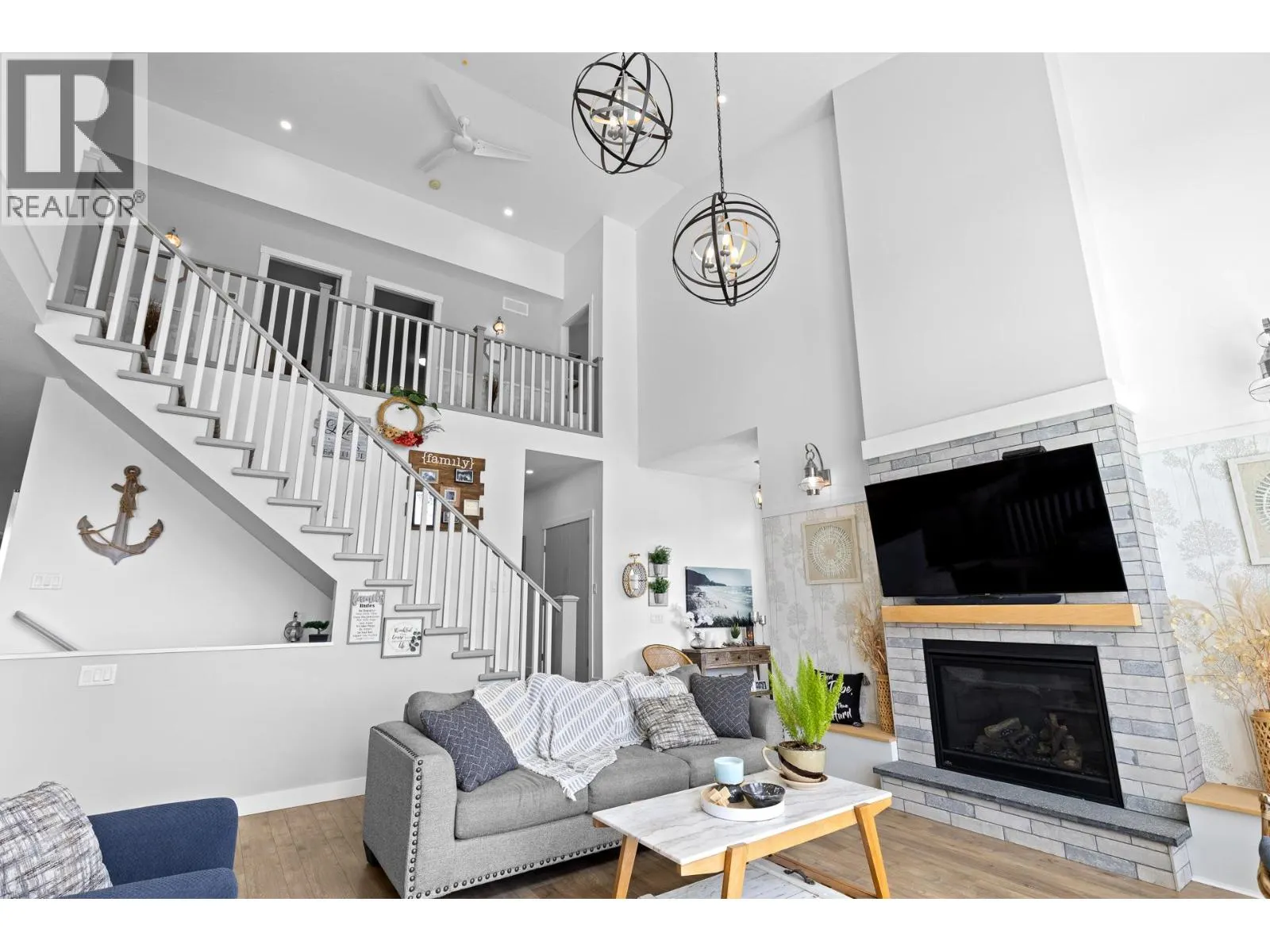 647 Mt Ida Drive