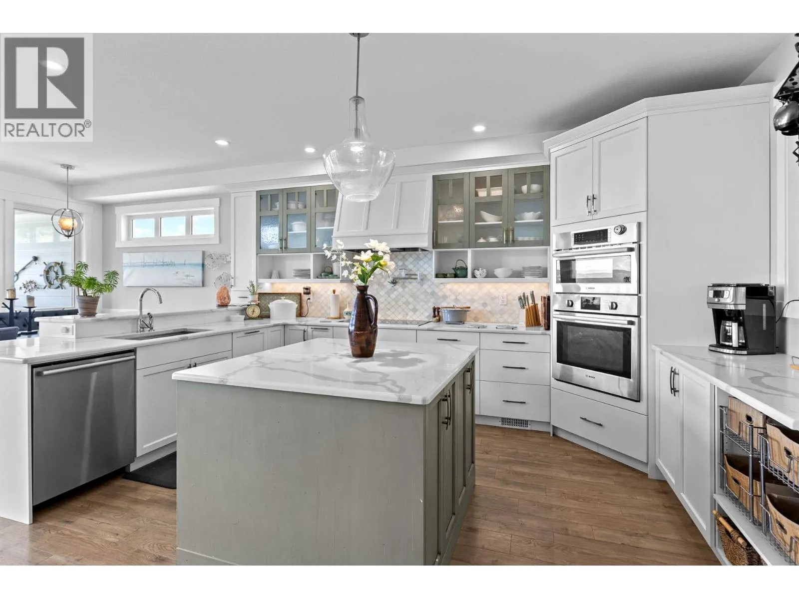 647 Mt Ida Drive