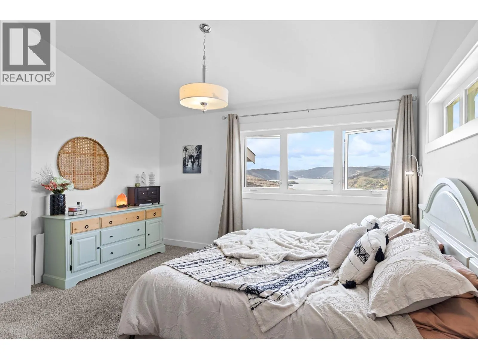 647 Mt Ida Drive