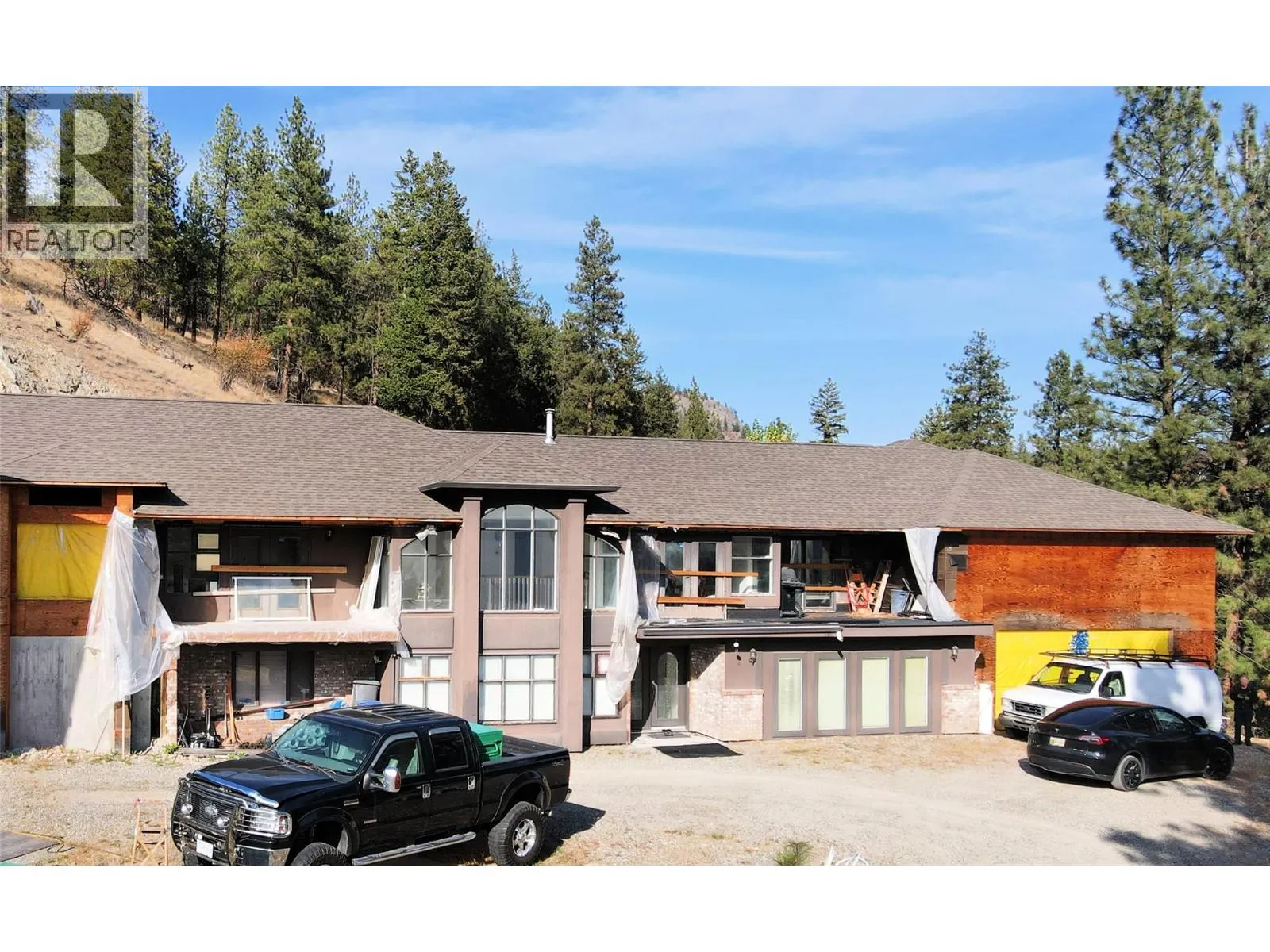 5621 Harrington Court