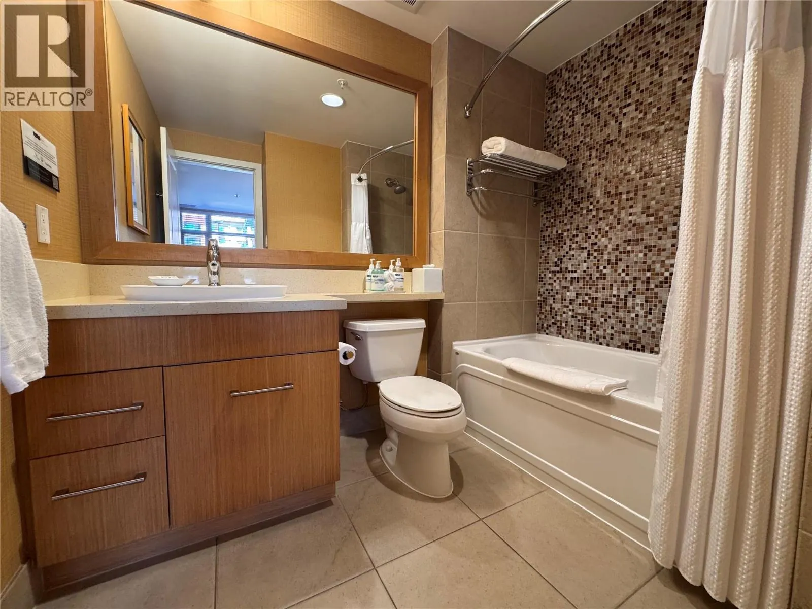 15 Park Place Unit# 113
