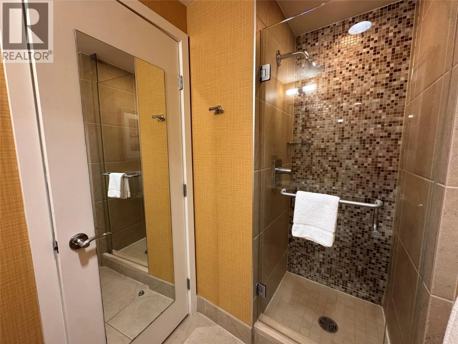 15 Park Place Unit# 113