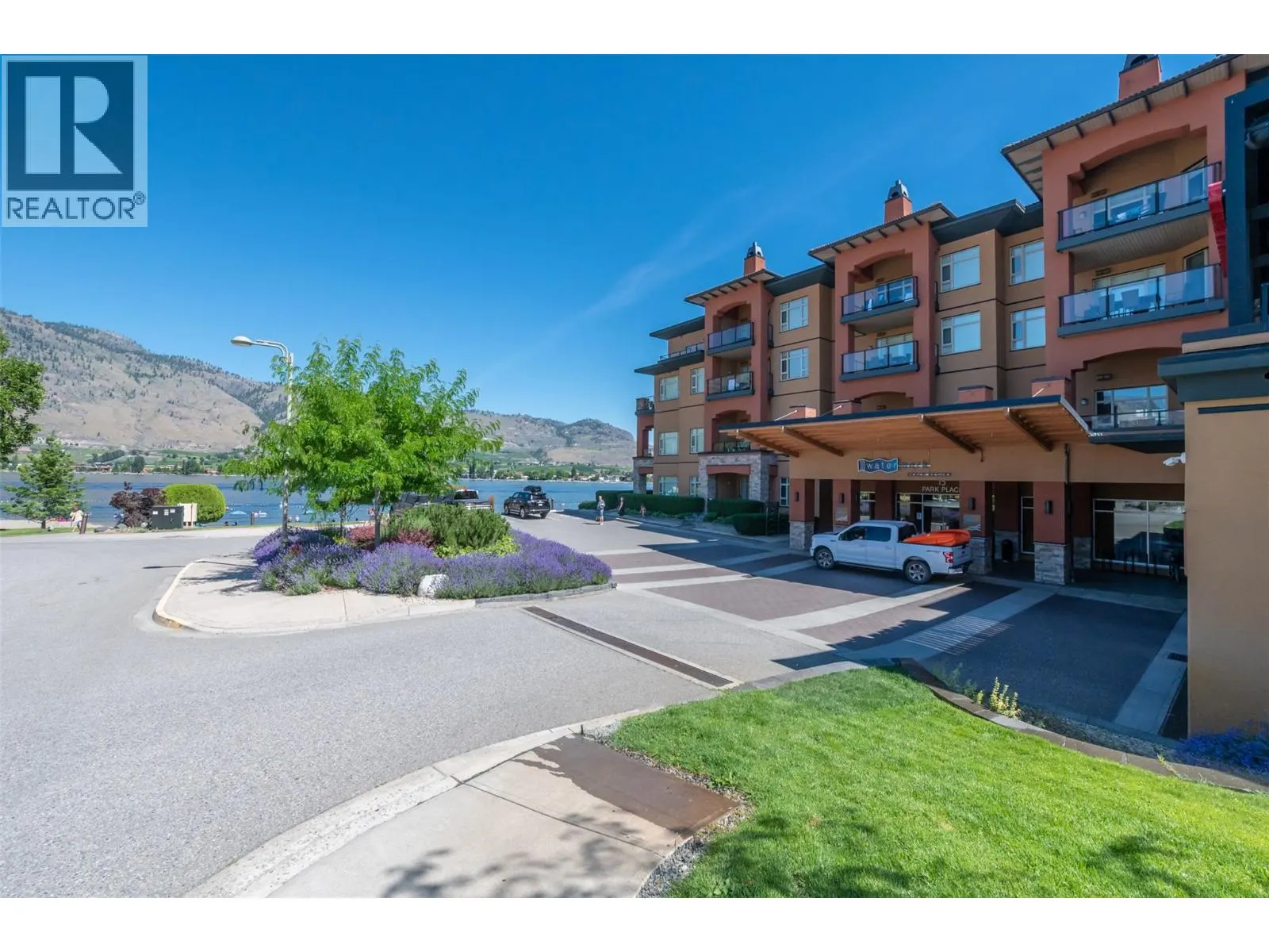 15 Park Place Unit# 113
