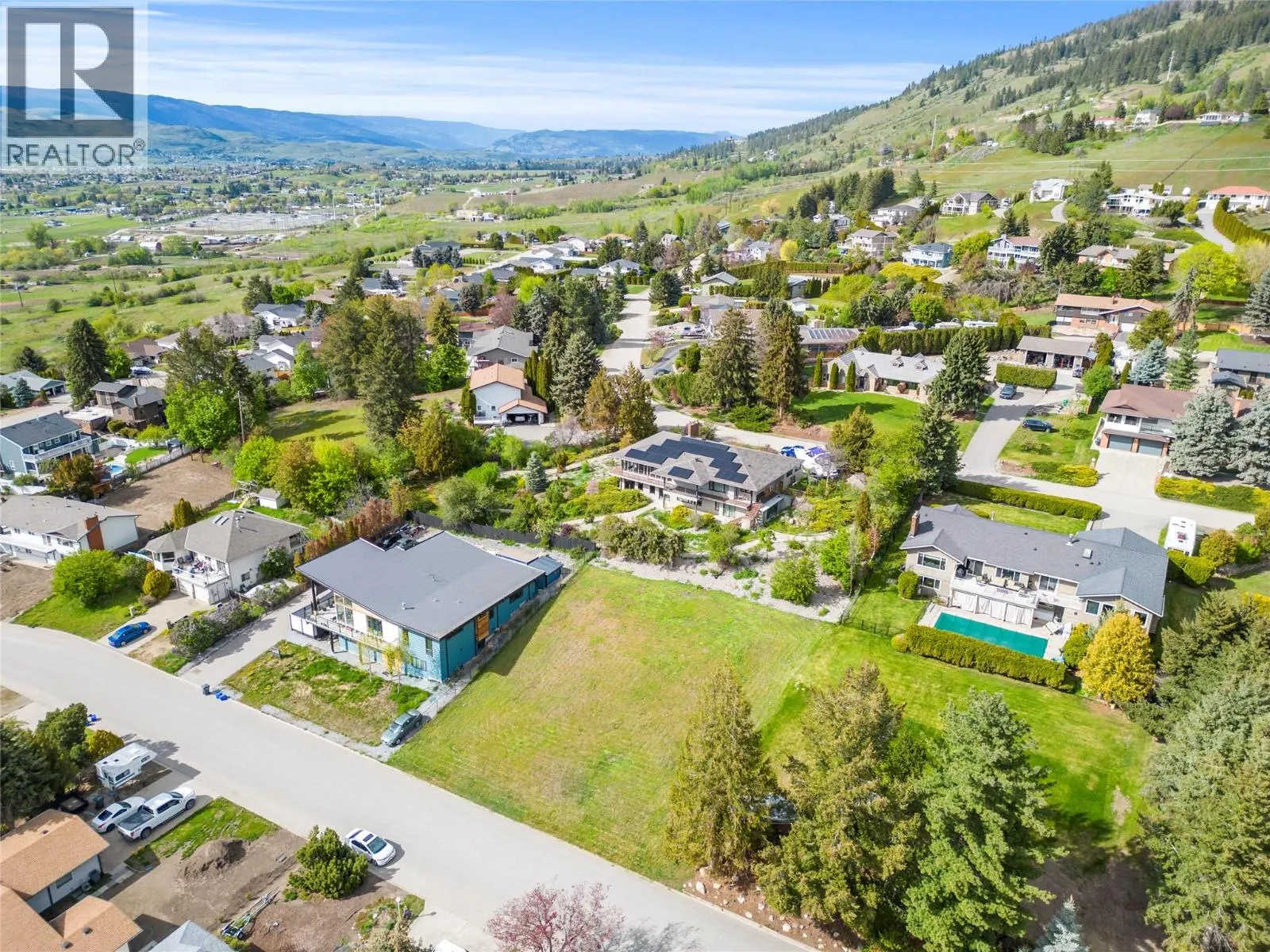 435 Scenic Drive