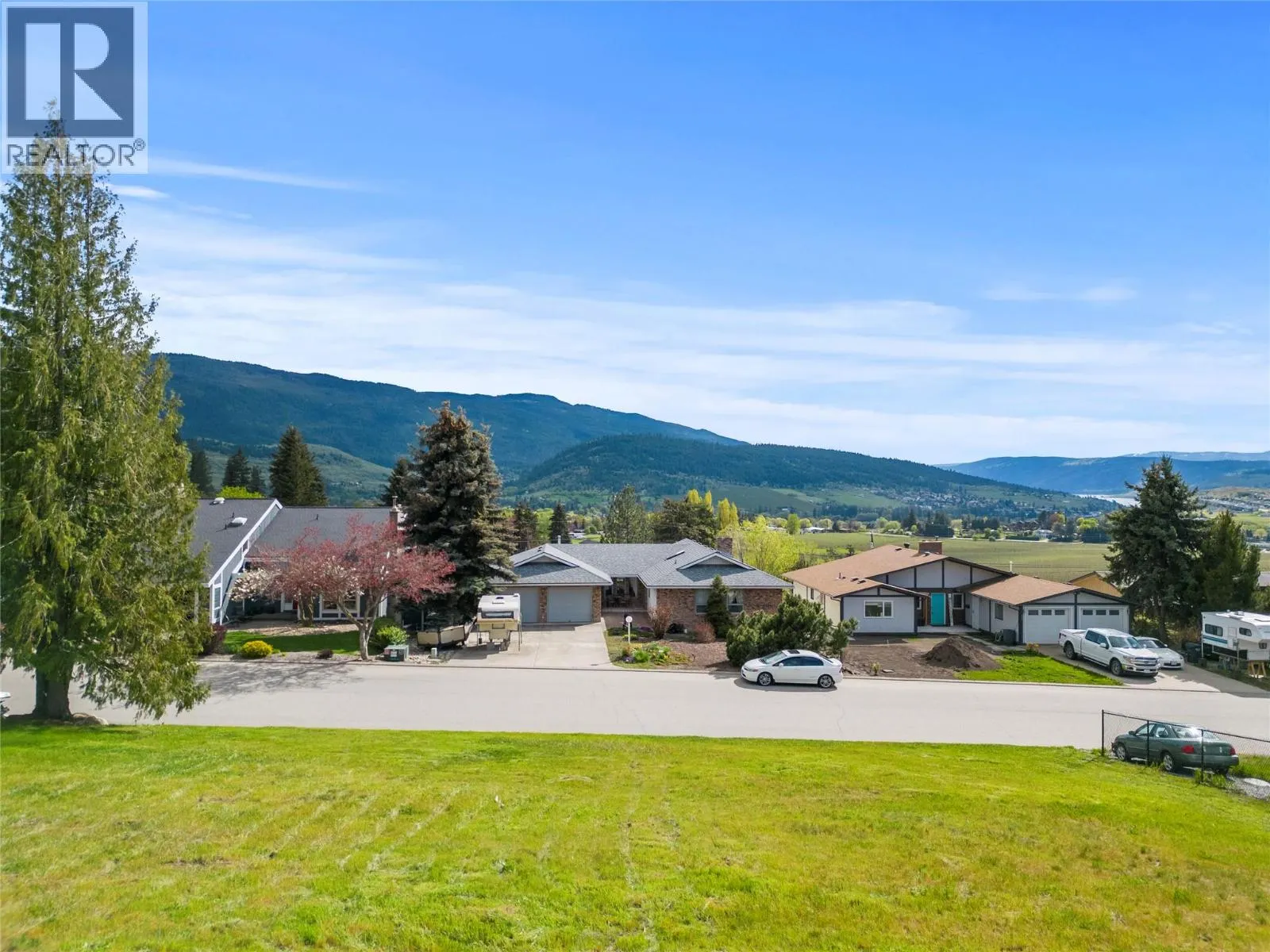 435 Scenic Drive