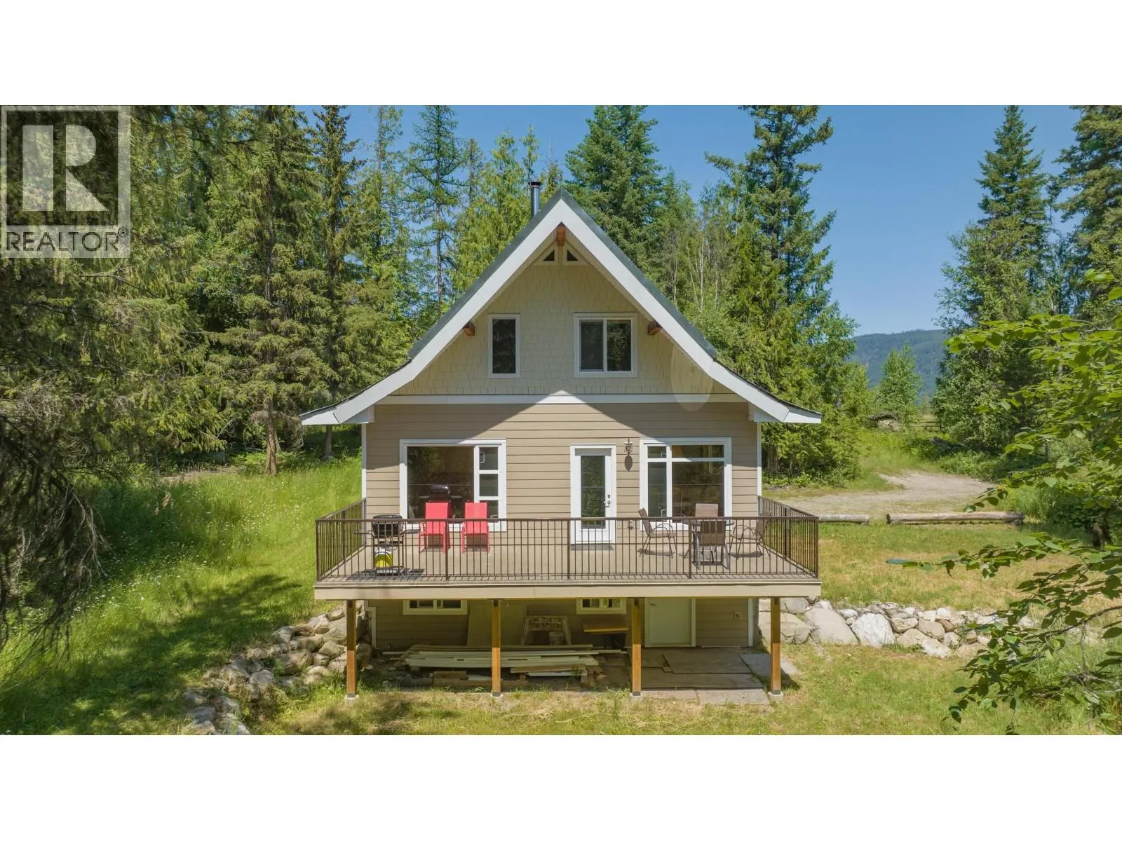 592 Bear Valley Road