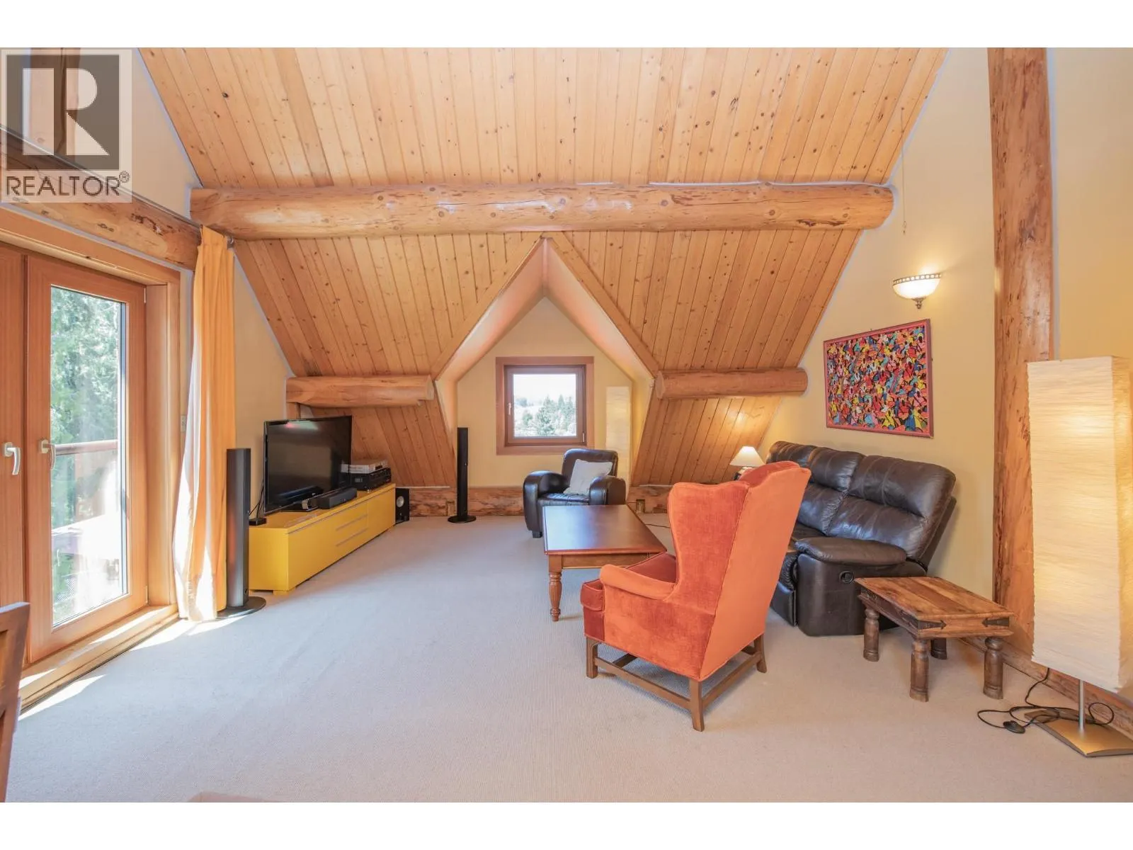 592 Bear Valley Road