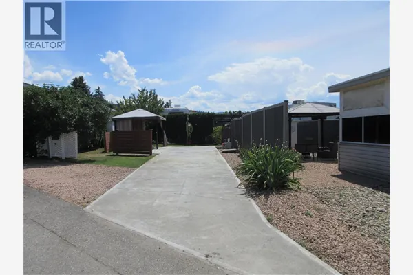 415 Commonwealth Road Unit# 121