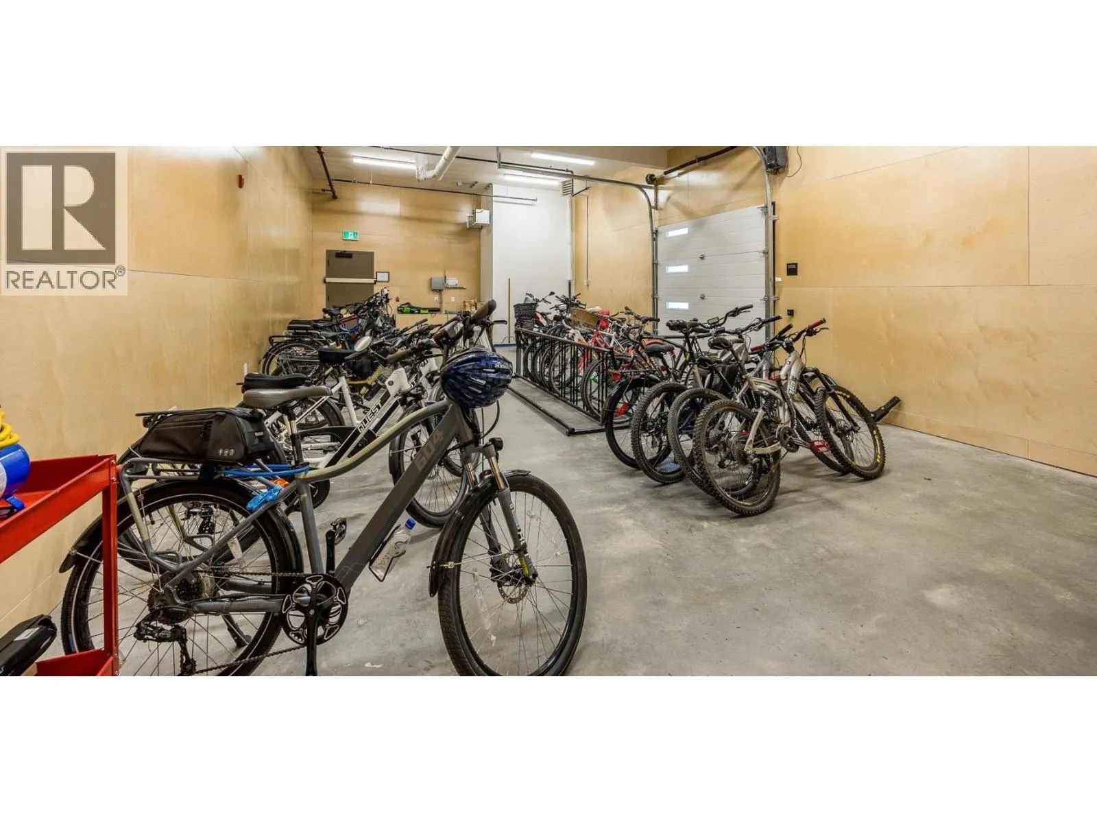 3000 Ariva Drive Unit# 3305