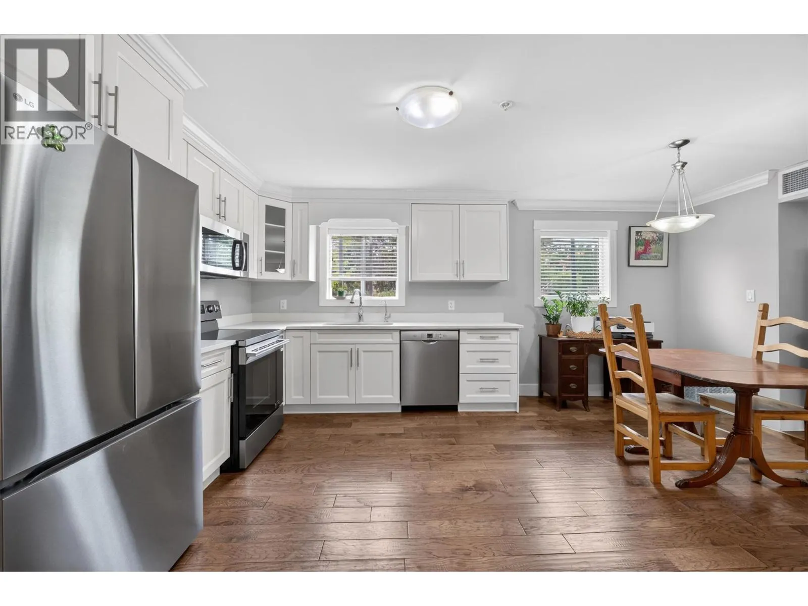 330 4 Avenue SE Unit# 202