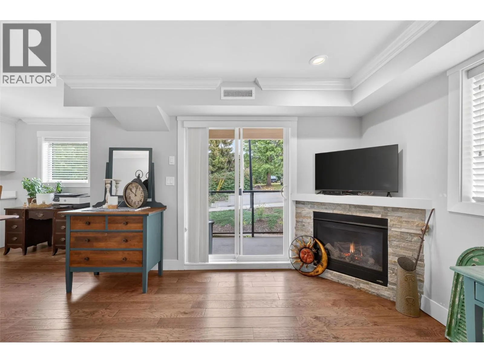 330 4 Avenue SE Unit# 202