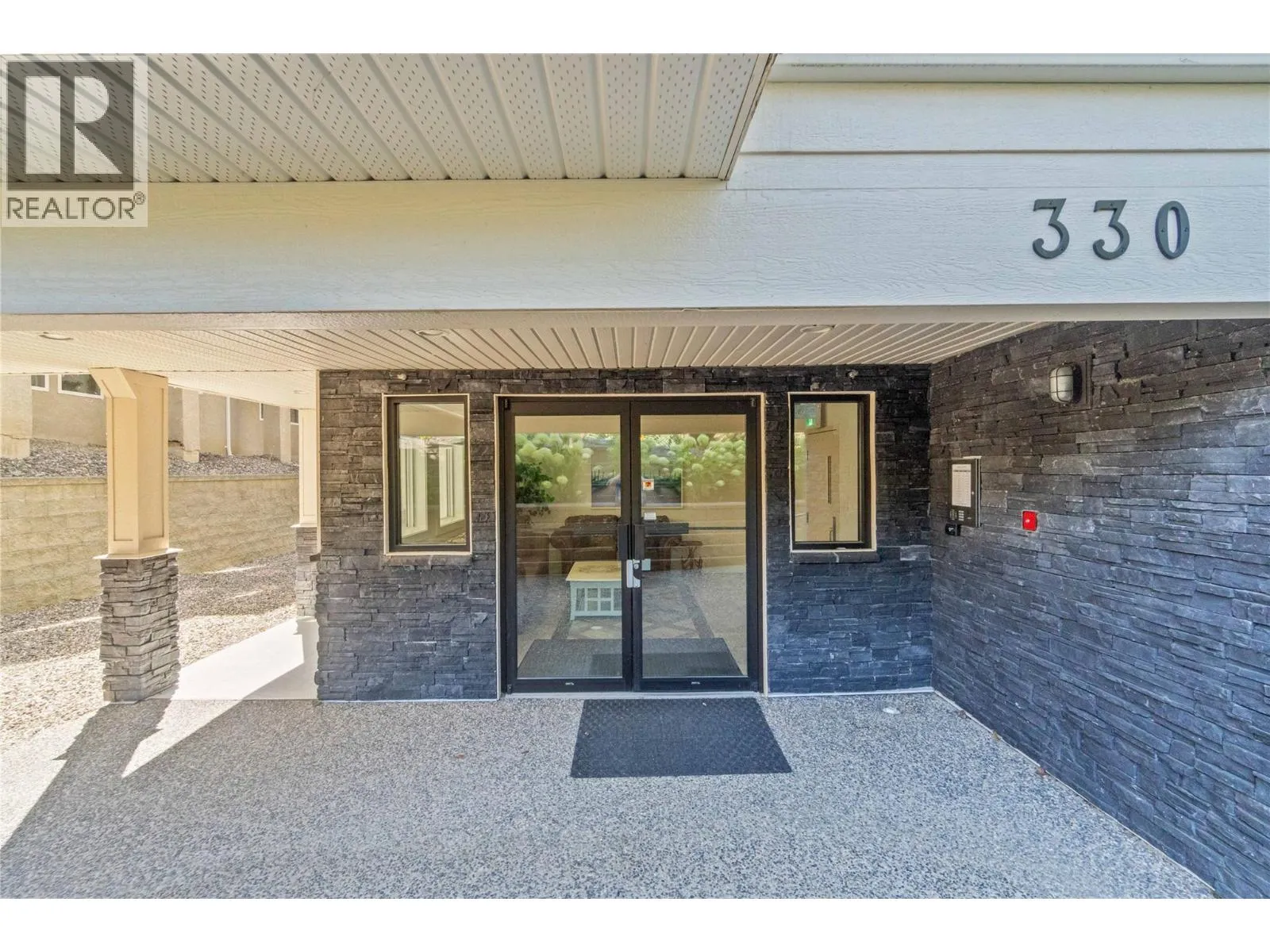 330 4 Avenue SE Unit# 202