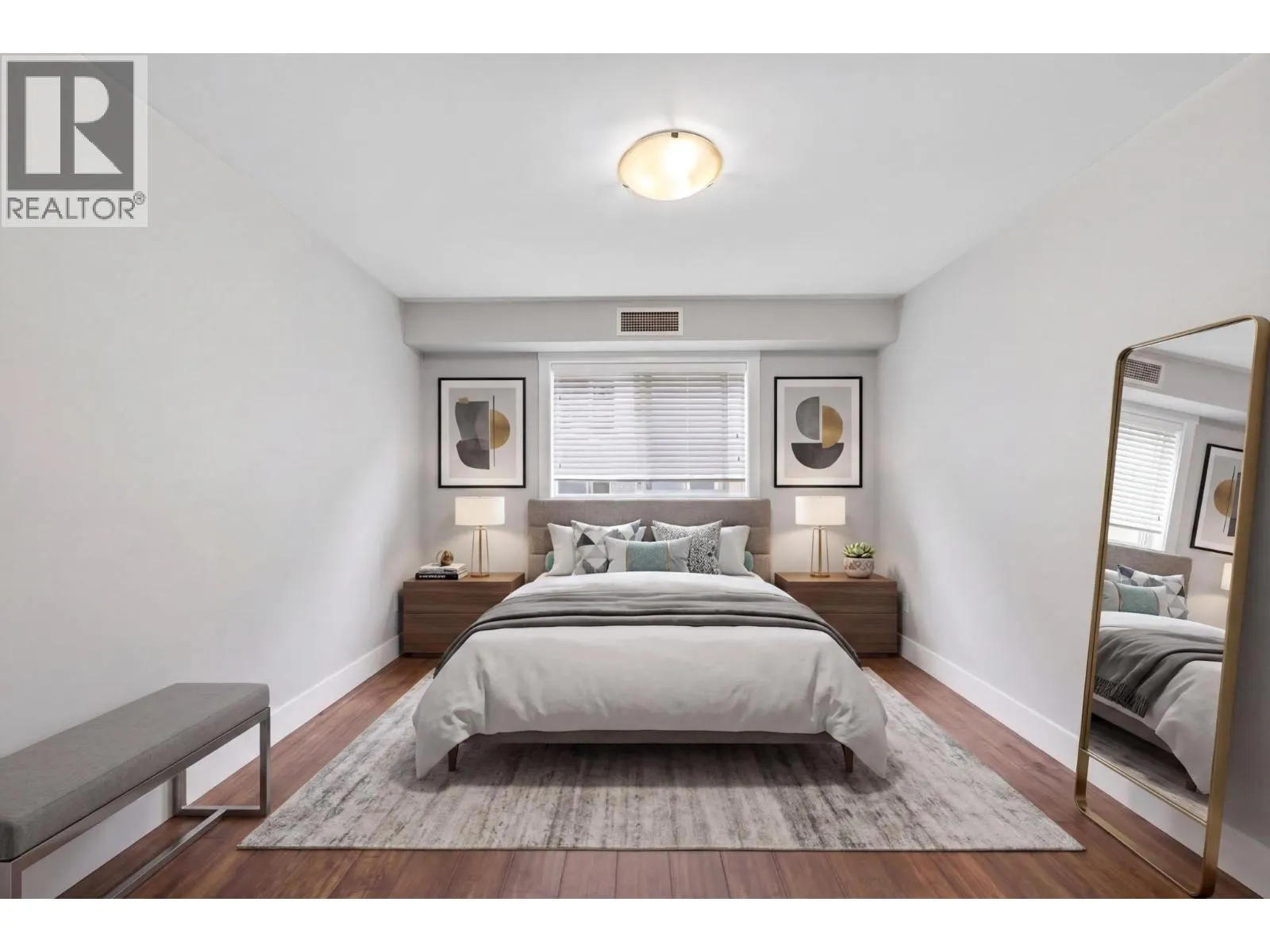 330 4 Avenue SE Unit# 202