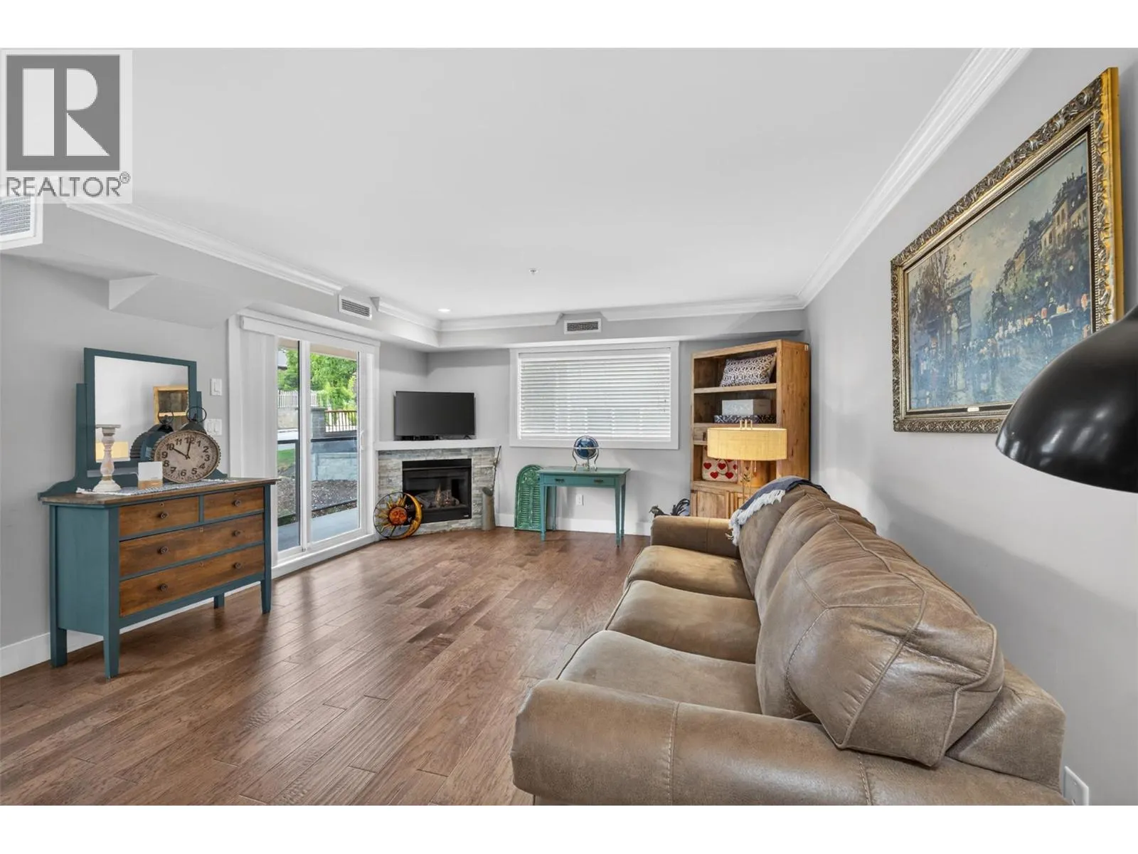 330 4 Avenue SE Unit# 202