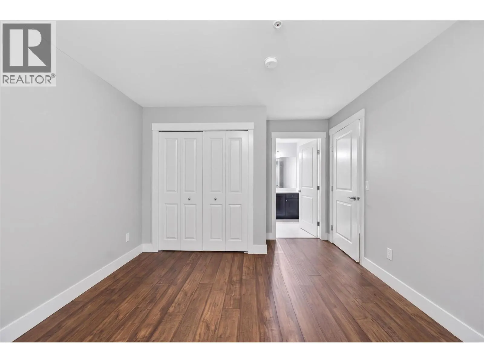330 4 Avenue SE Unit# 202