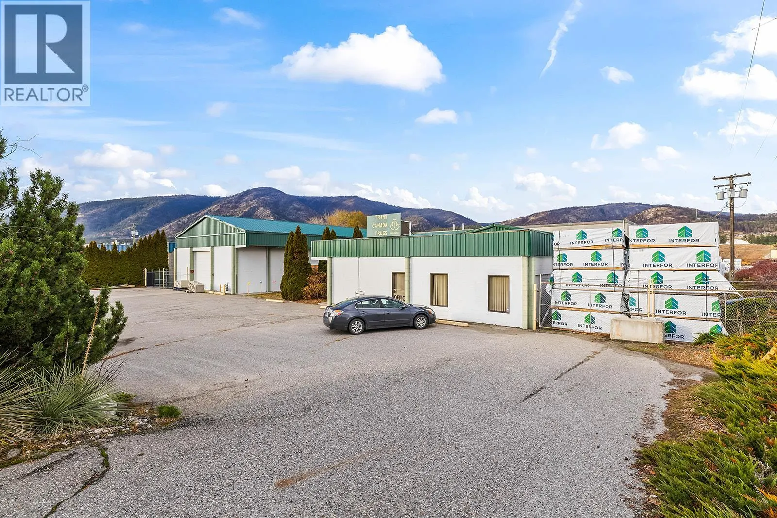 1304, 1320, 1334 Industrial Road