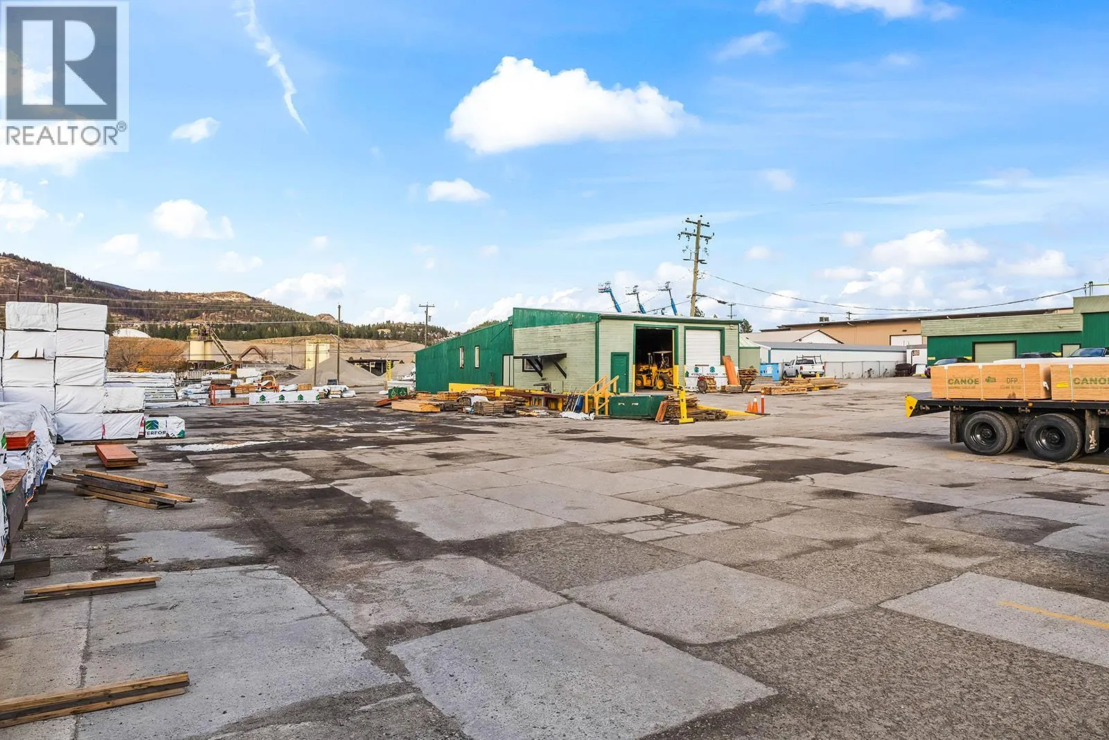 1304, 1320, 1334 Industrial Road