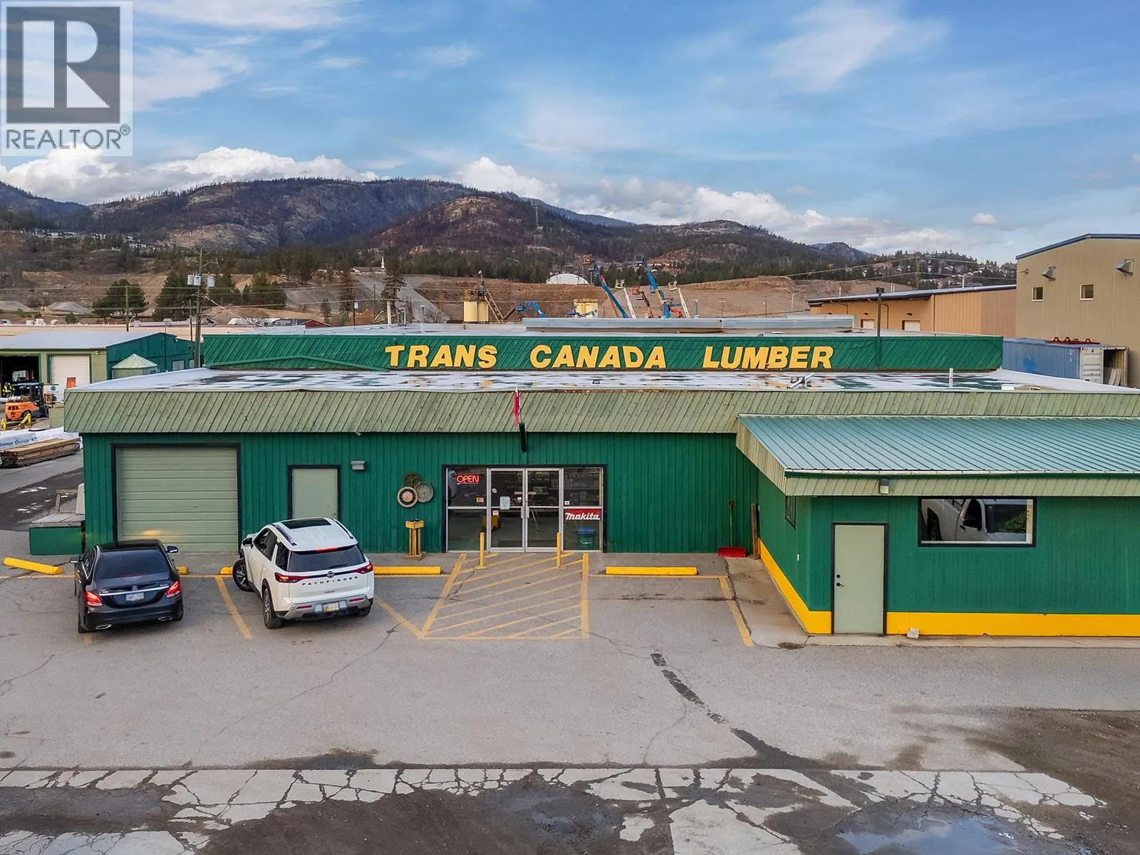 1304, 1320, 1334 Industrial Road