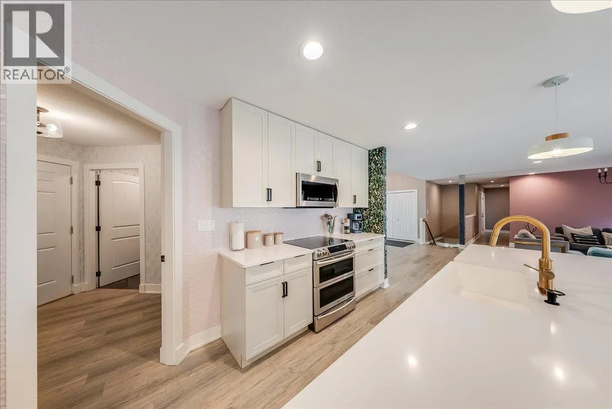 816 COLUMBIA Road