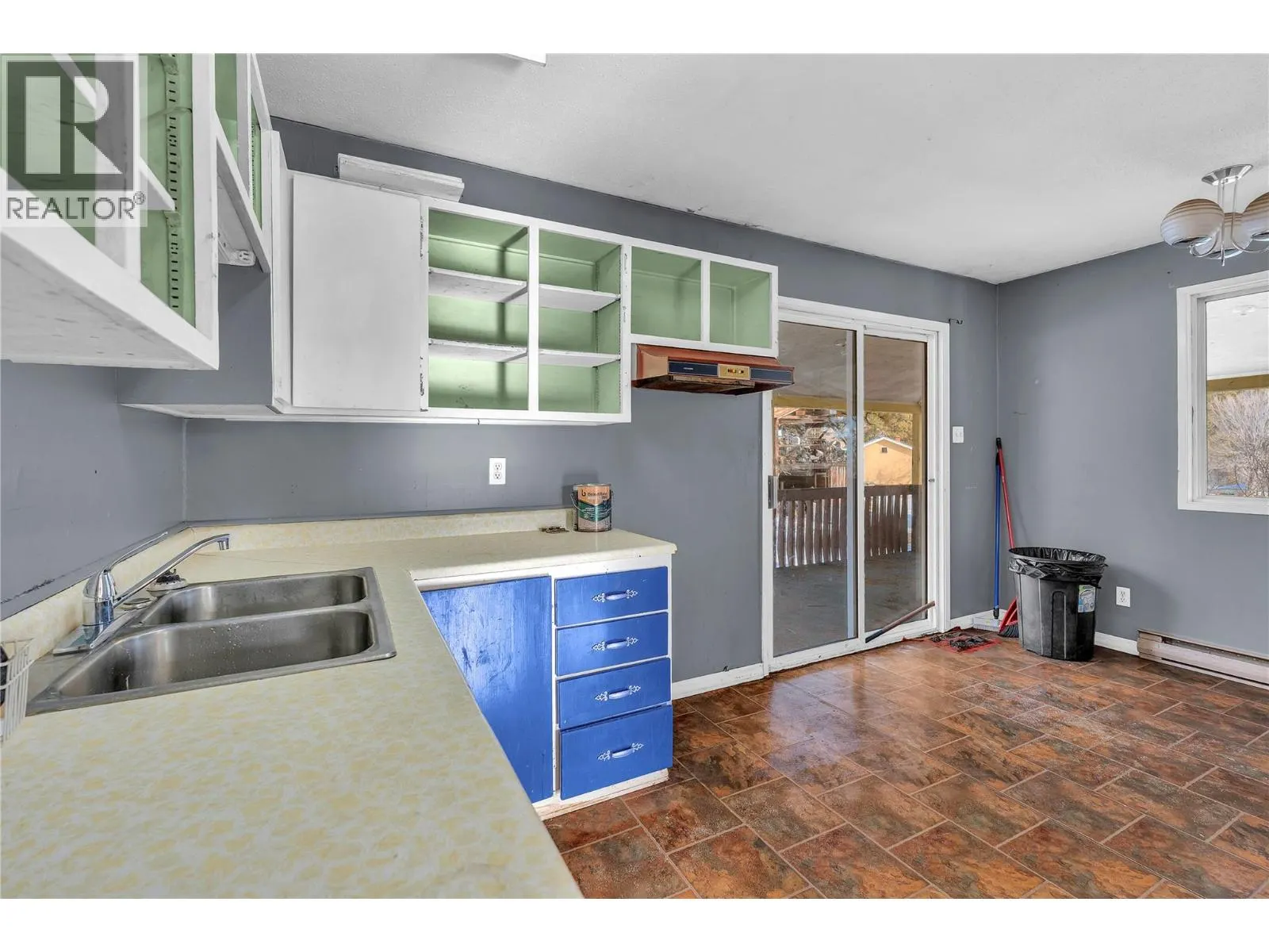 176 Jacobson Rd