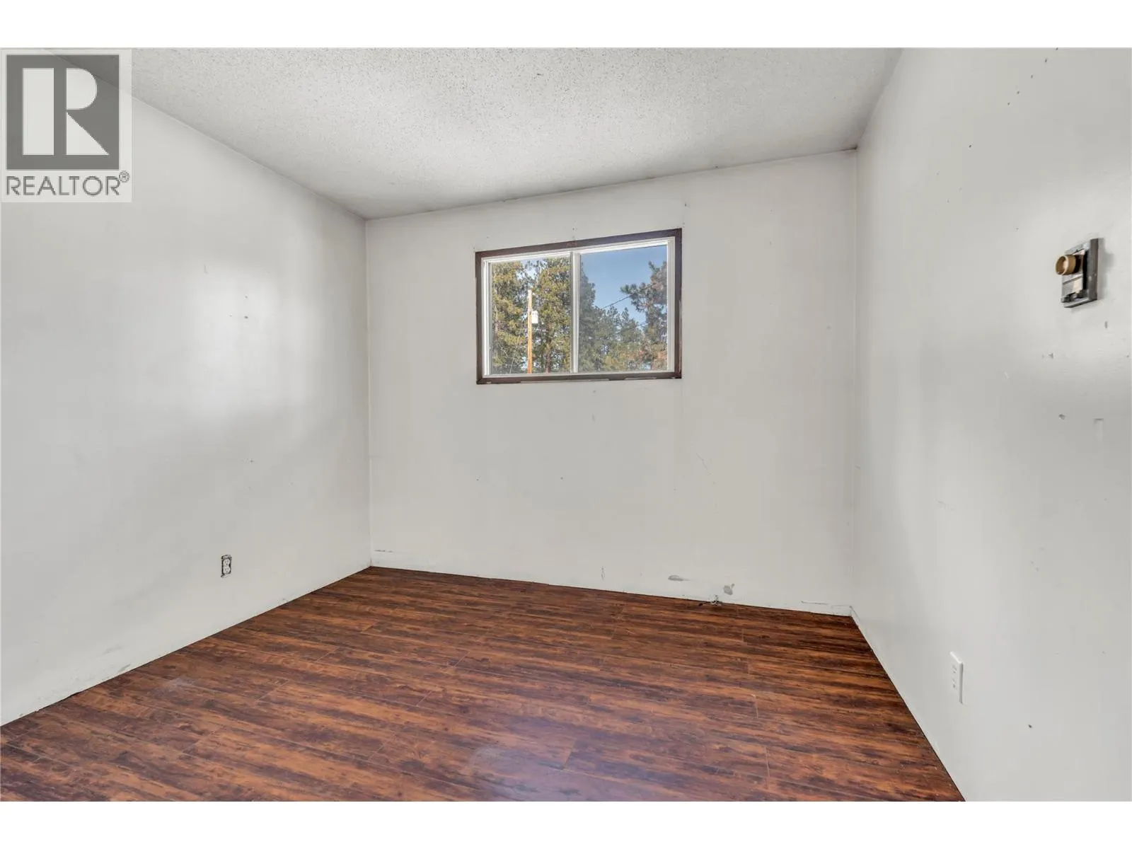 176 Jacobson Rd