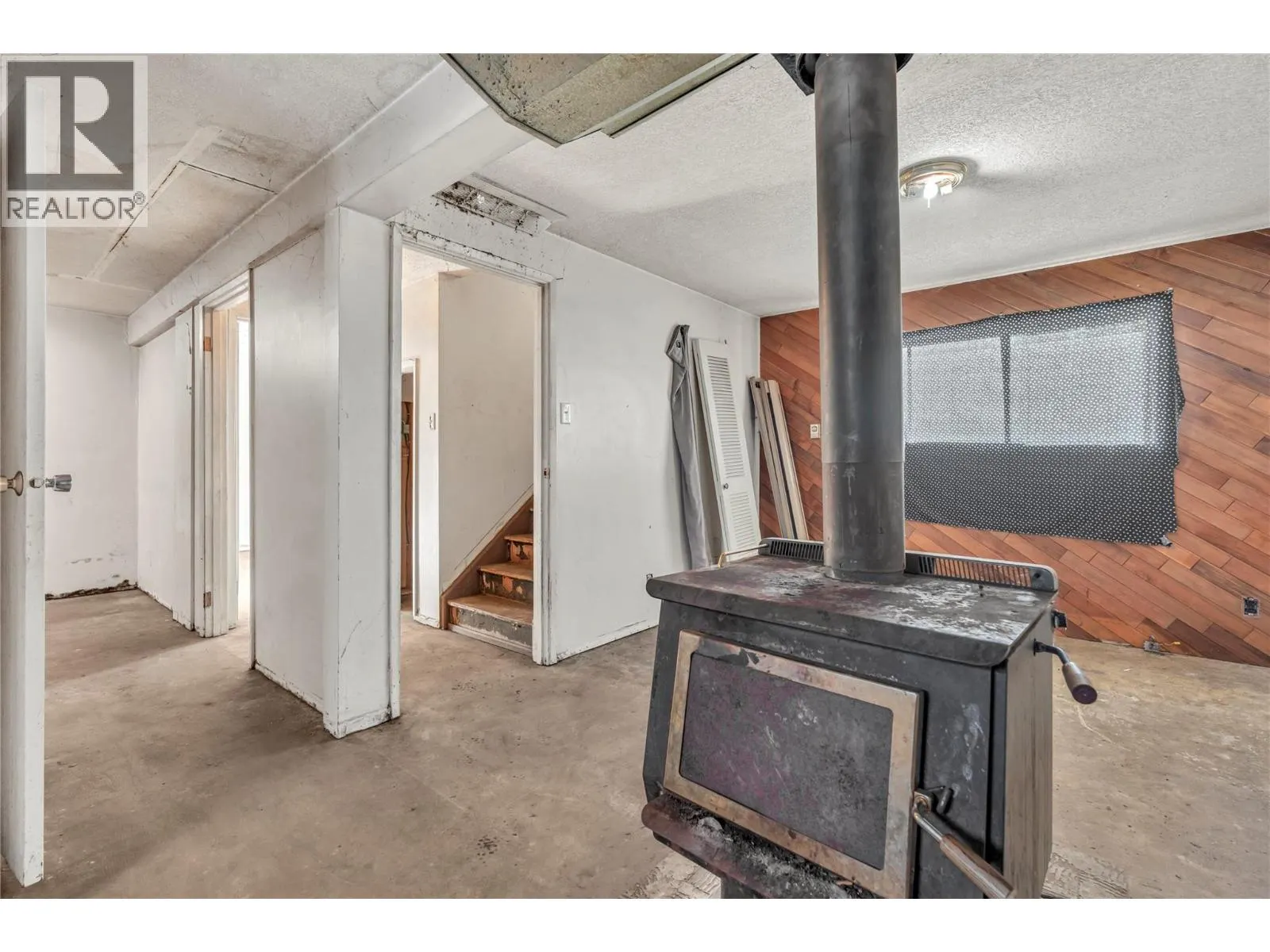 176 Jacobson Rd