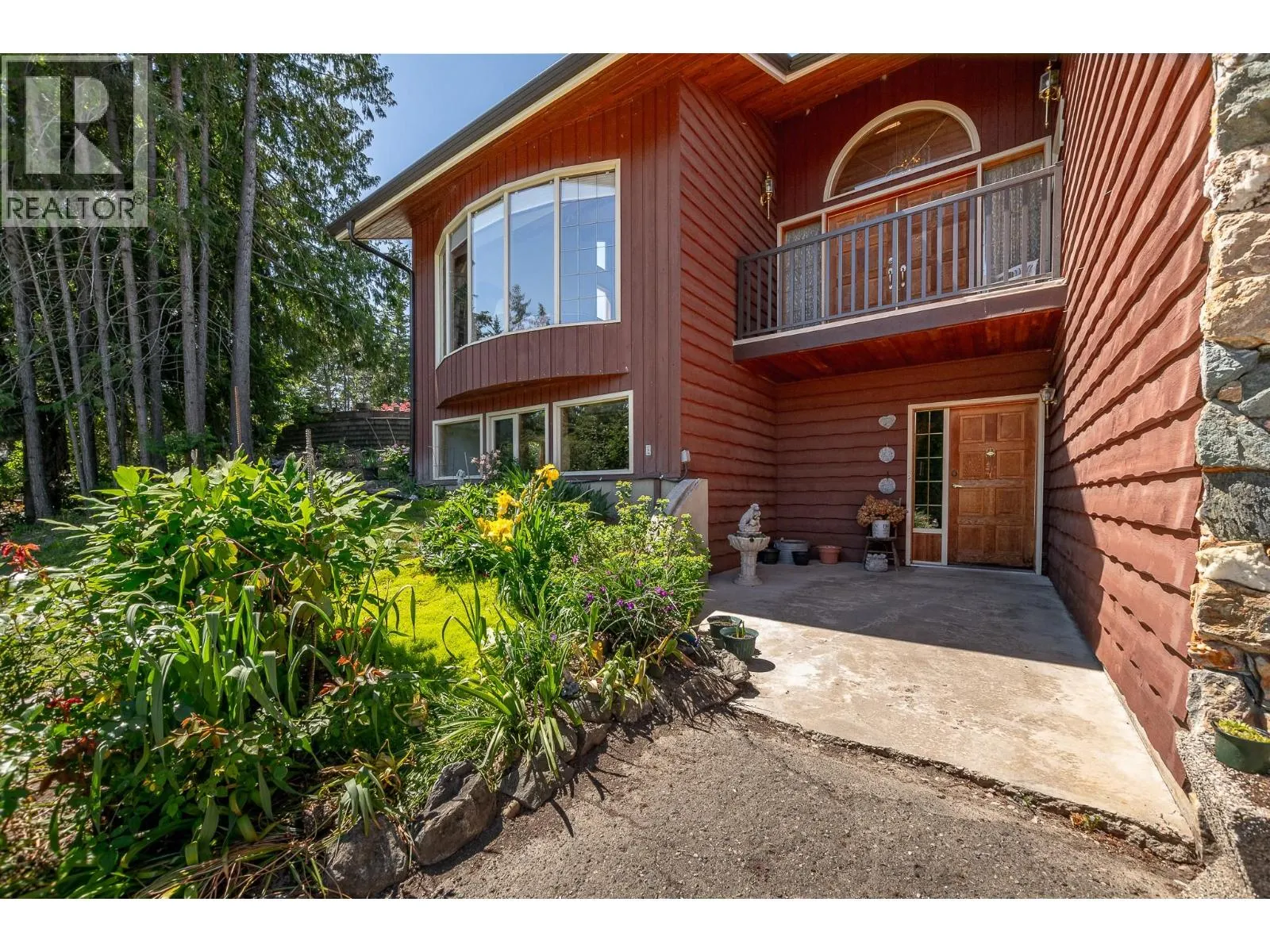 2392 Mt Tuam Crescent