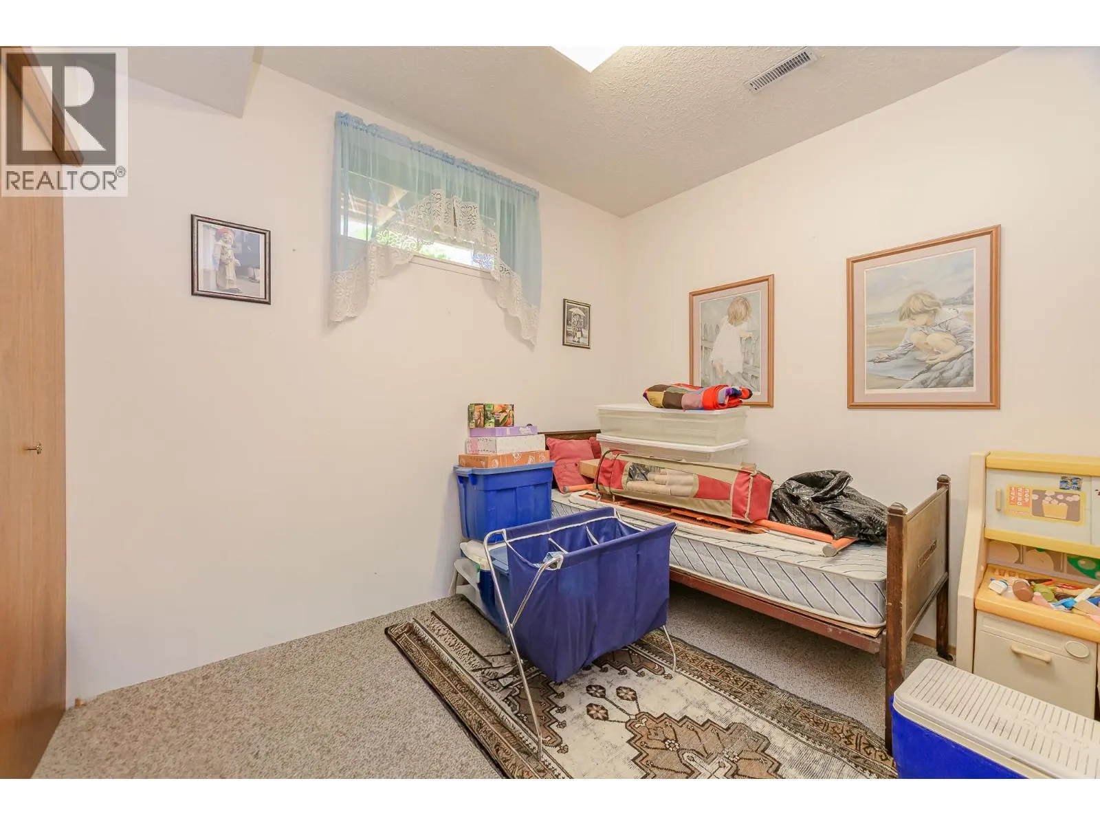 2392 Mt Tuam Crescent