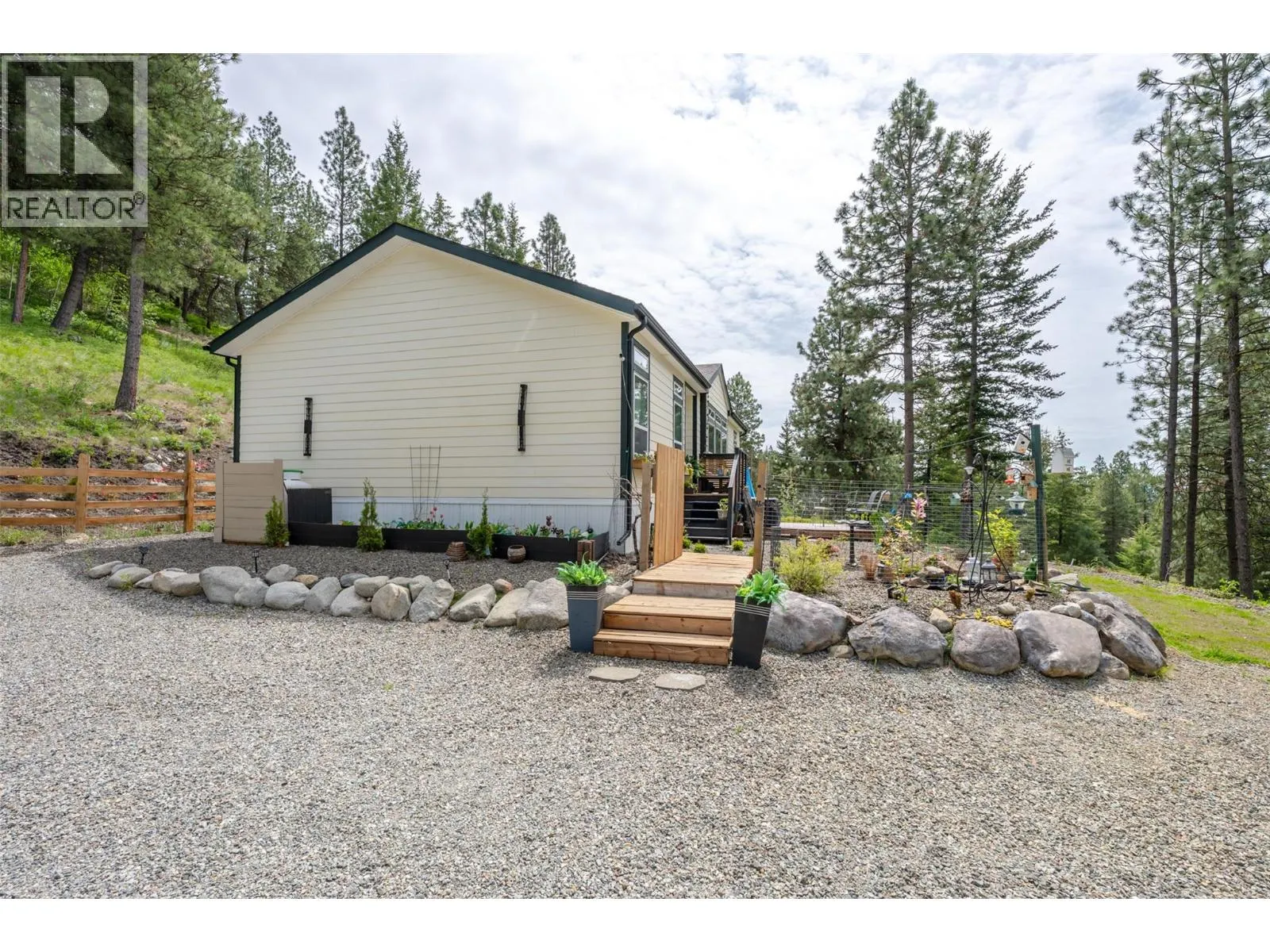 1020 BULLMOOSE Way