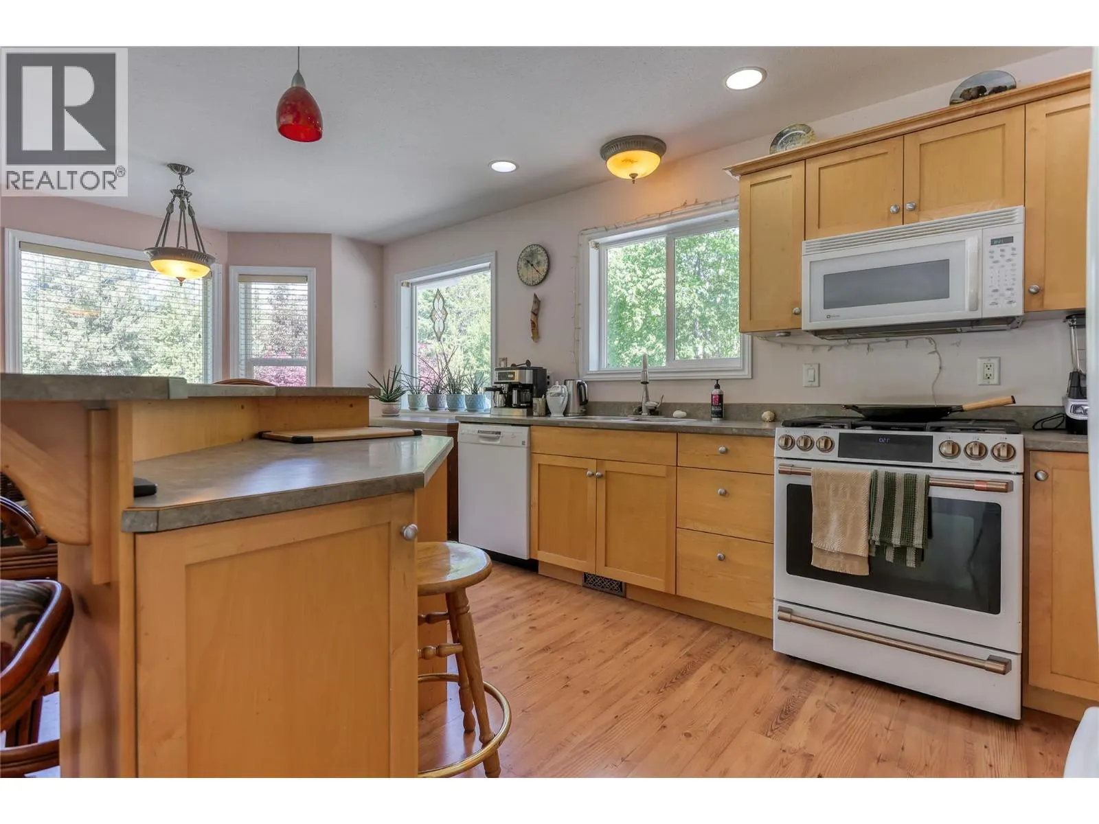 2693 Osachoff Road