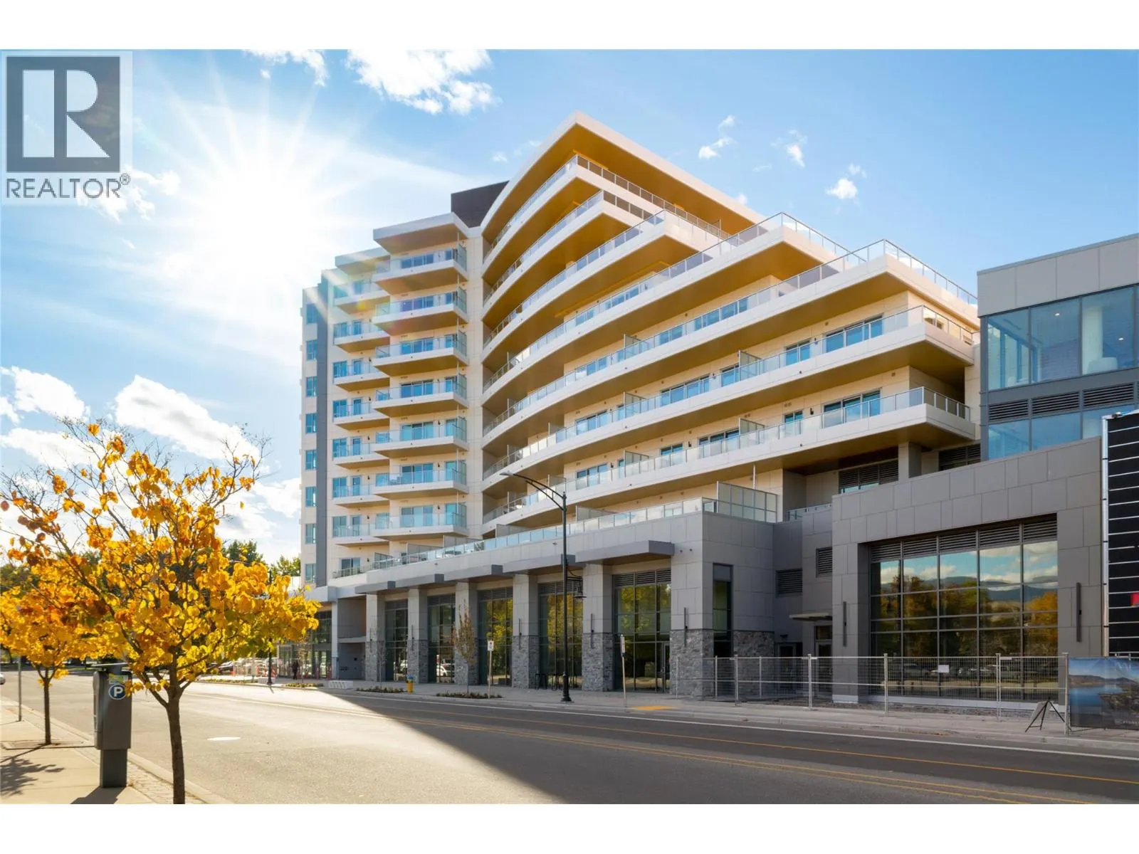 3340 Lakeshore Road Unit# 709