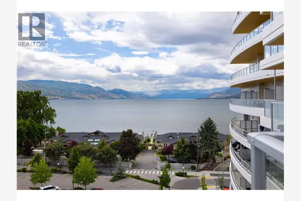 3340 Lakeshore Road Unit# 709