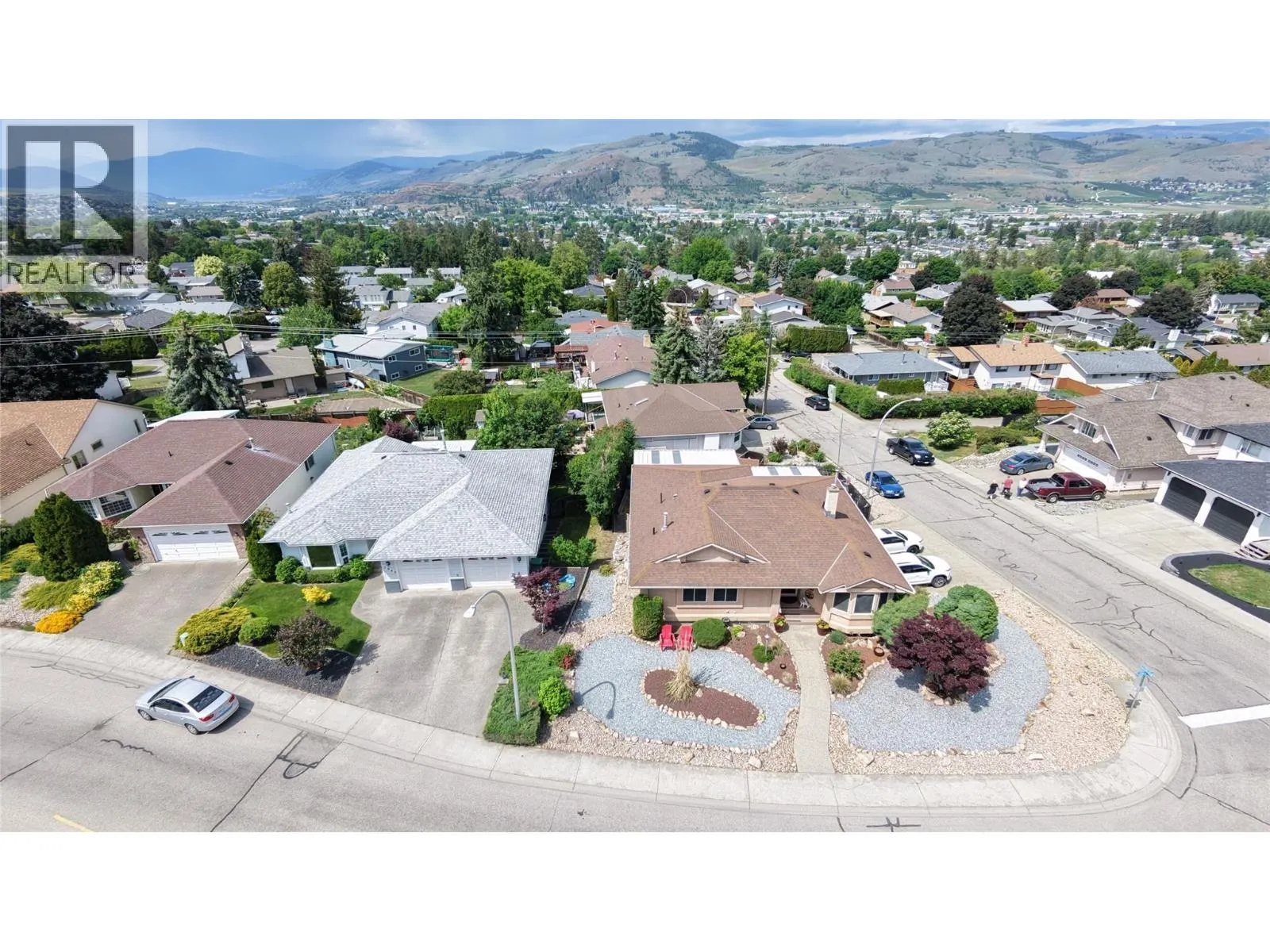 3944 Cascade Drive