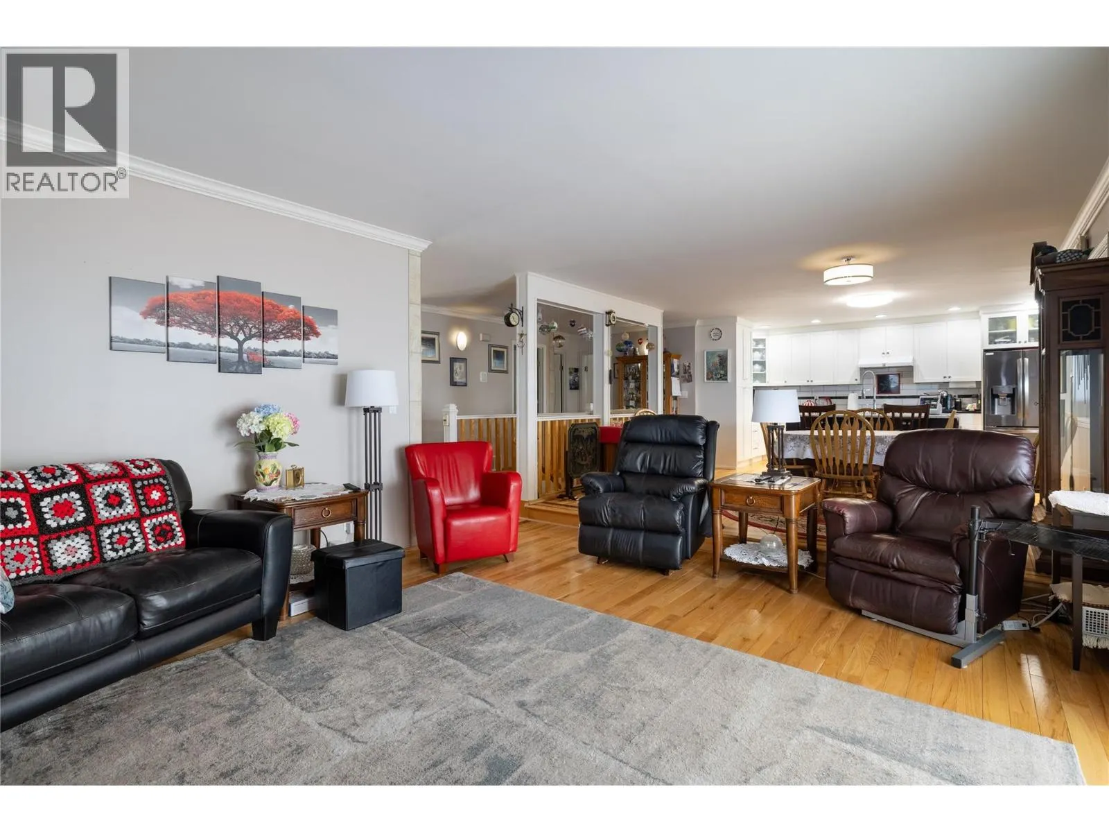 3944 Cascade Drive