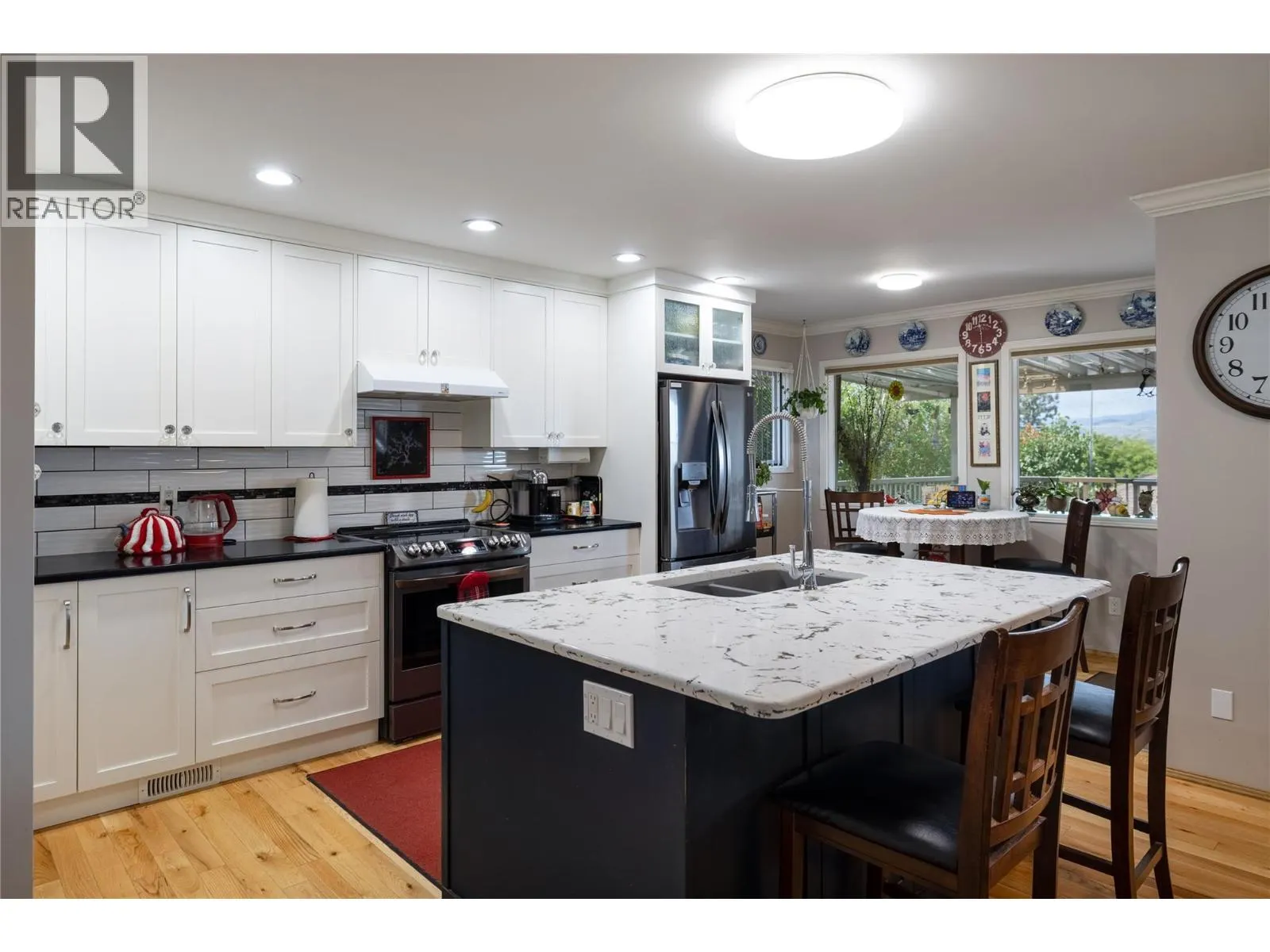 3944 Cascade Drive