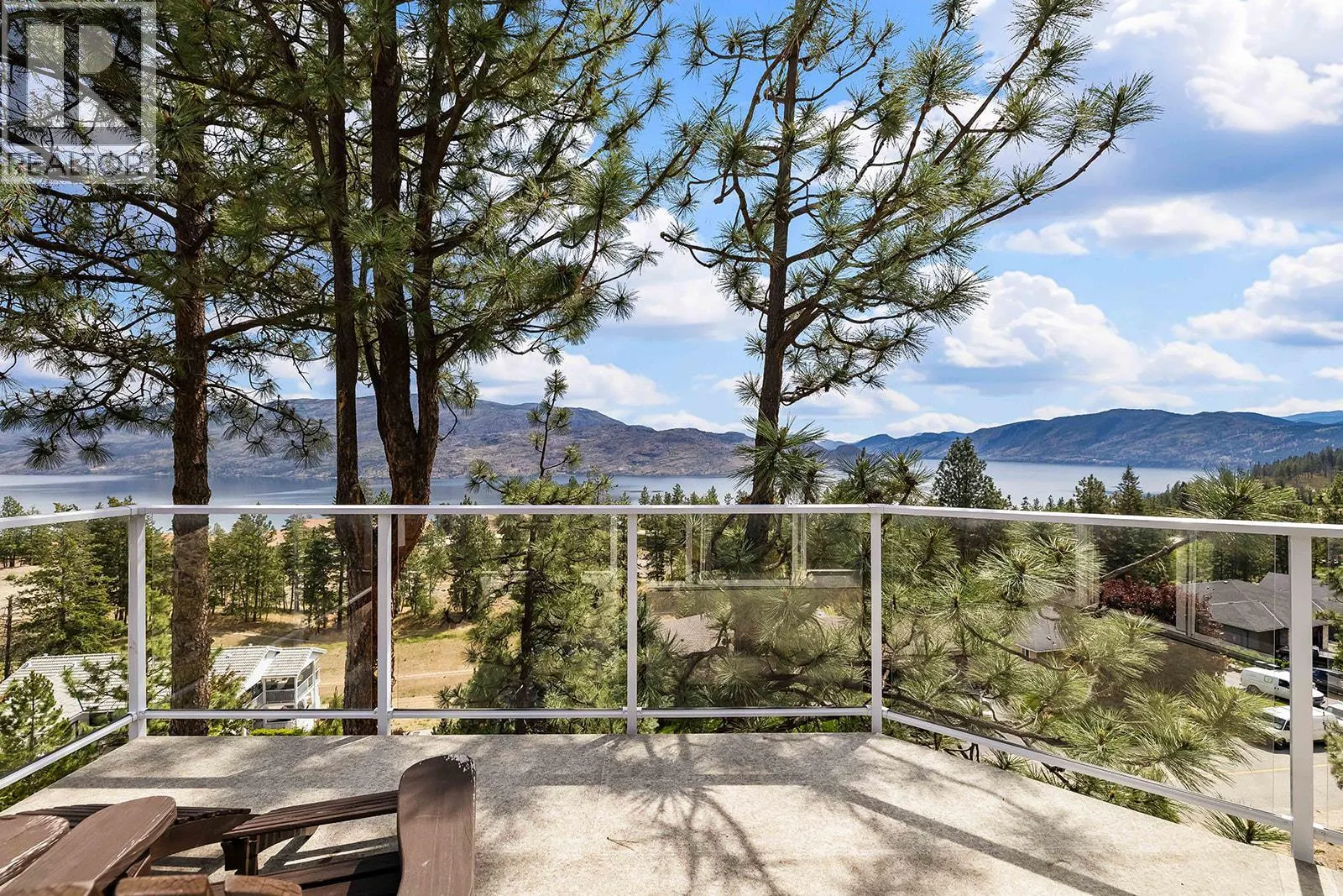 4618 Ponderosa Drive