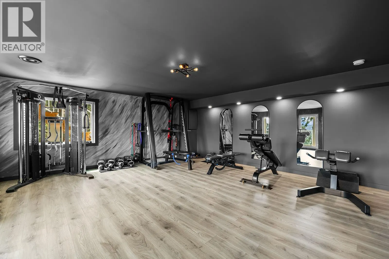 4618 Ponderosa Drive