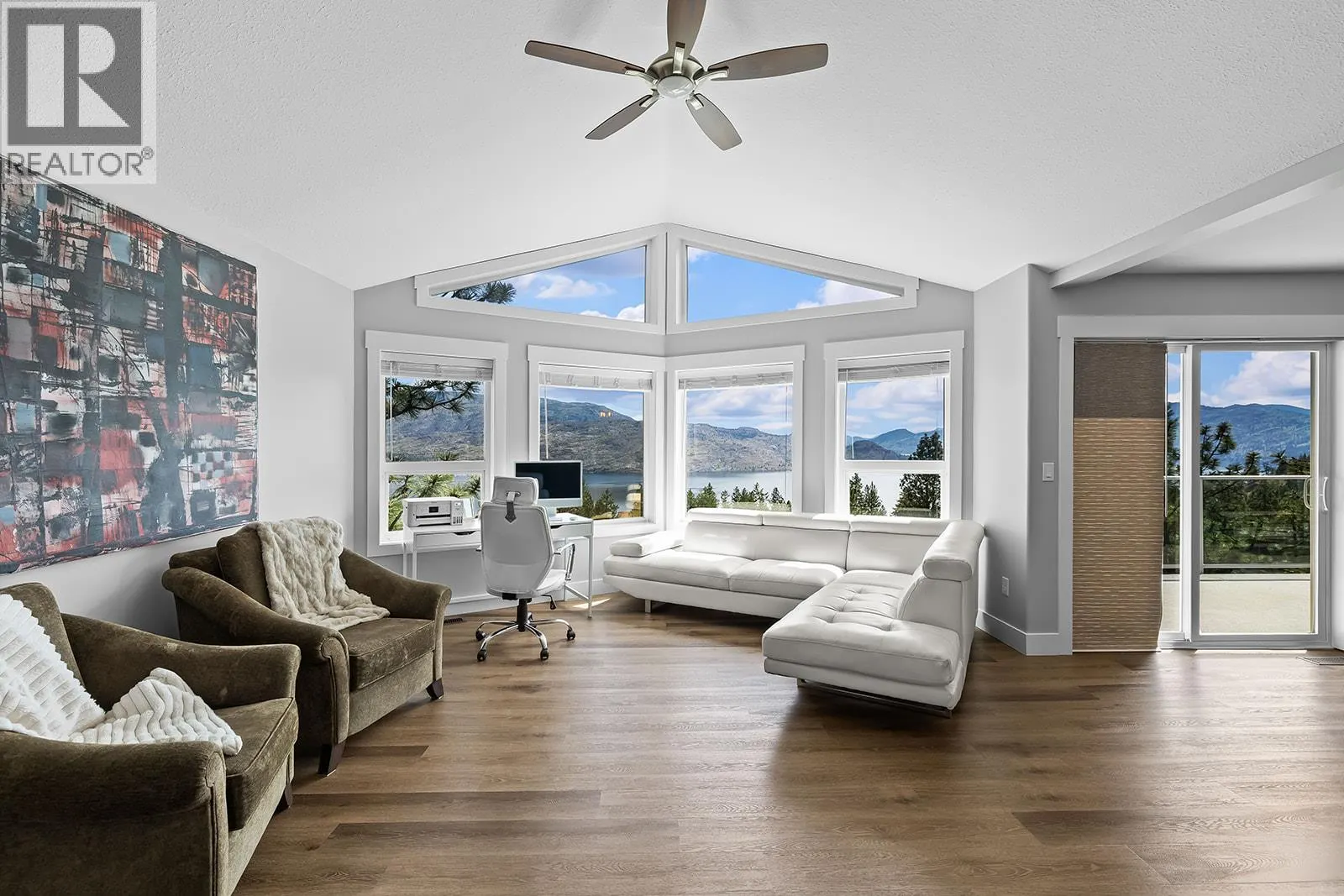 4618 Ponderosa Drive