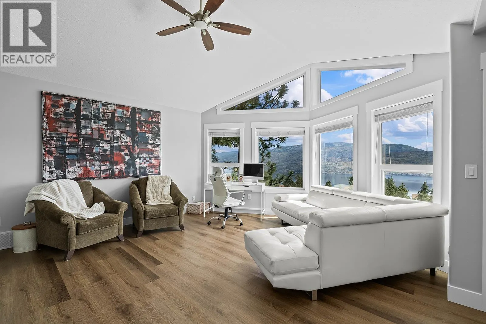 4618 Ponderosa Drive