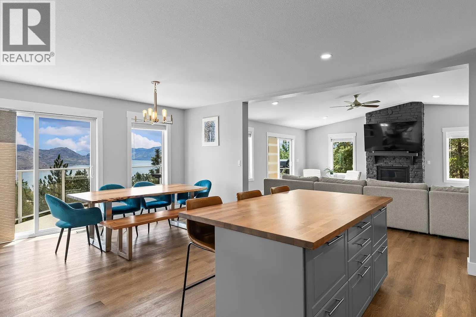 4618 Ponderosa Drive
