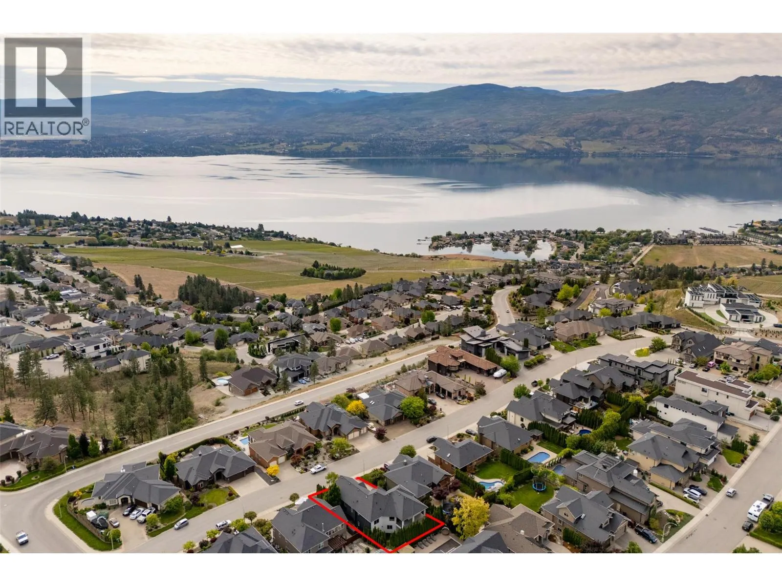 3192 Vineyard View Drive