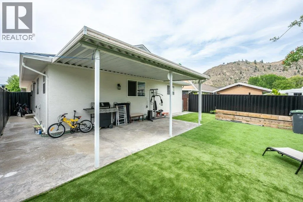 260 WILLOWS Place