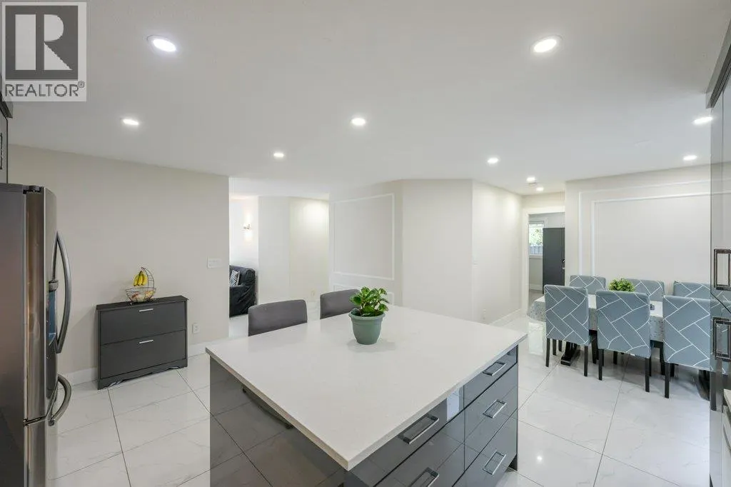 260 WILLOWS Place