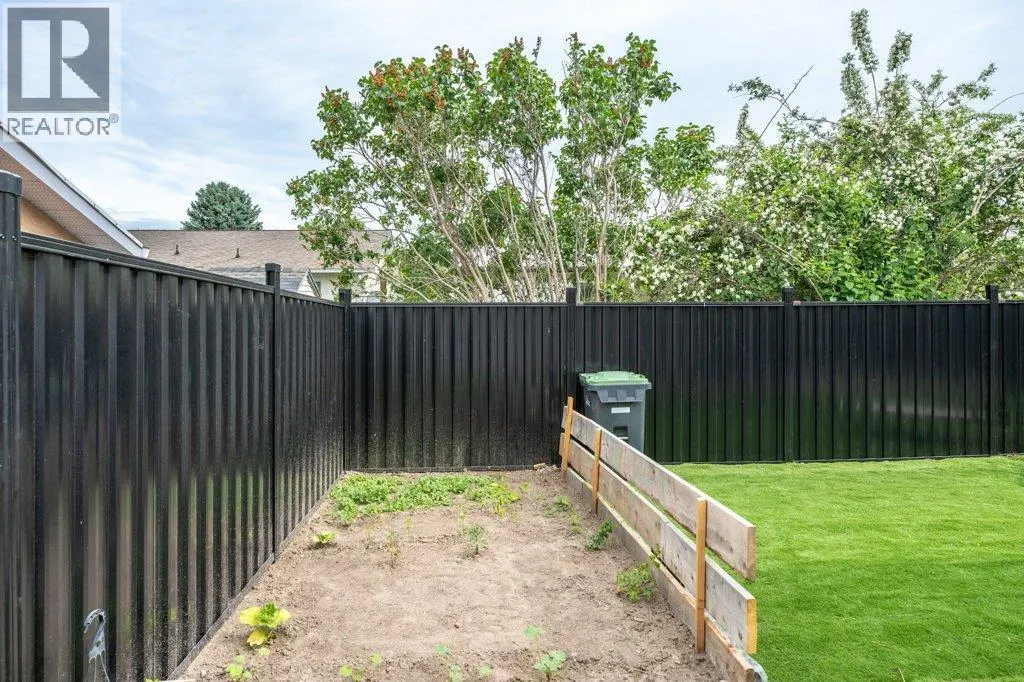 260 WILLOWS Place
