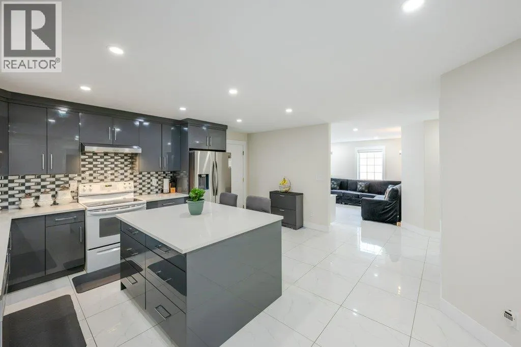 260 WILLOWS Place