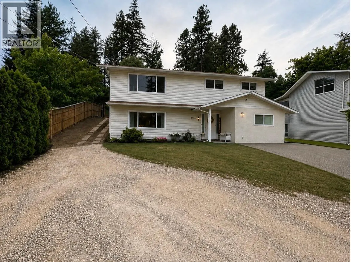 3530 Chives Place
