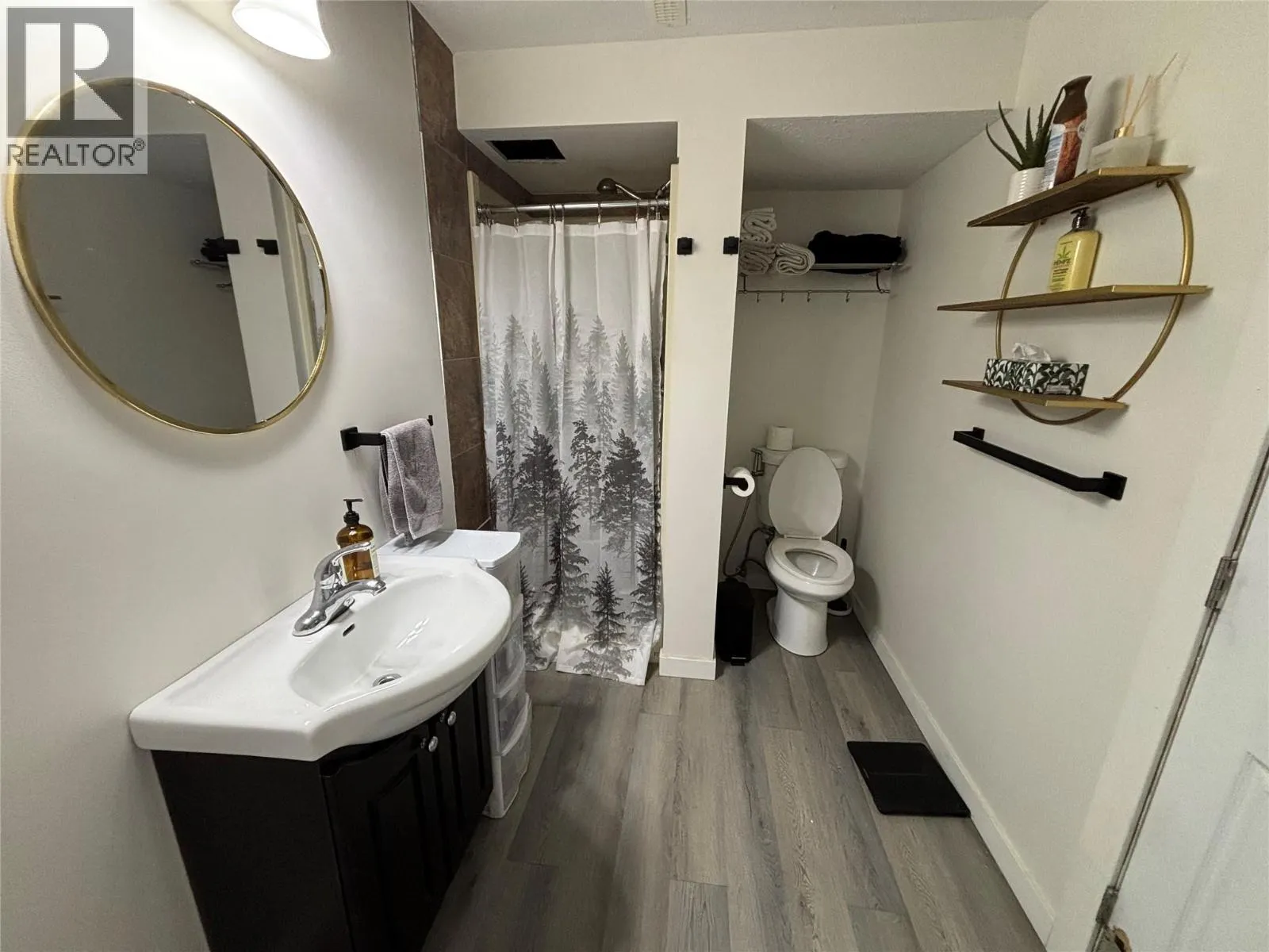 3530 Chives Place