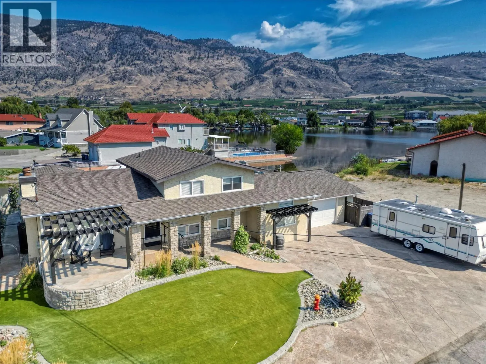 52 HARBOUR KEY Drive