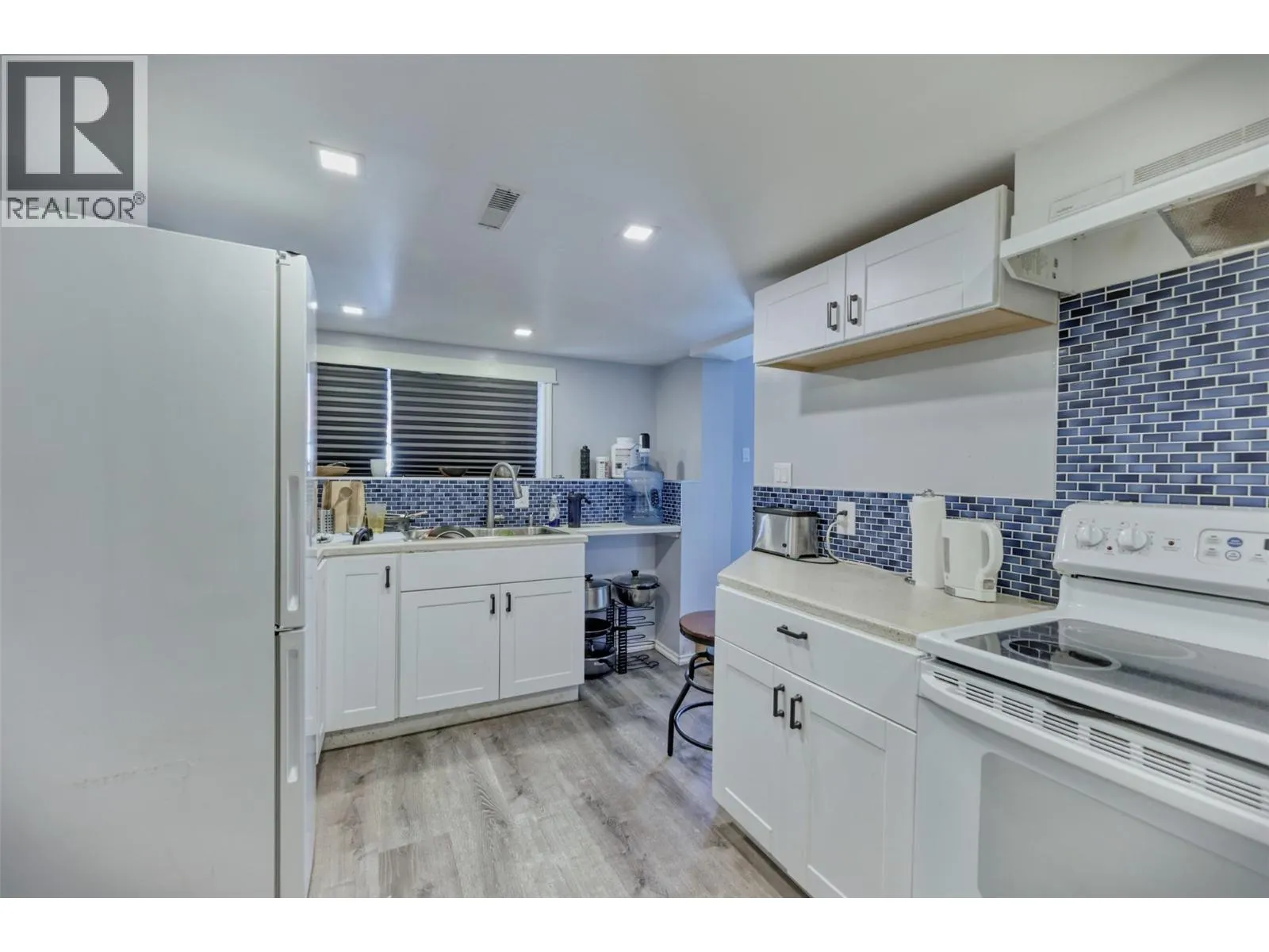 52 HARBOUR KEY Drive