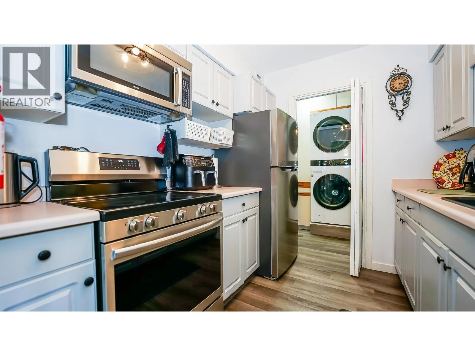 650 Third Street SW Unit# 408